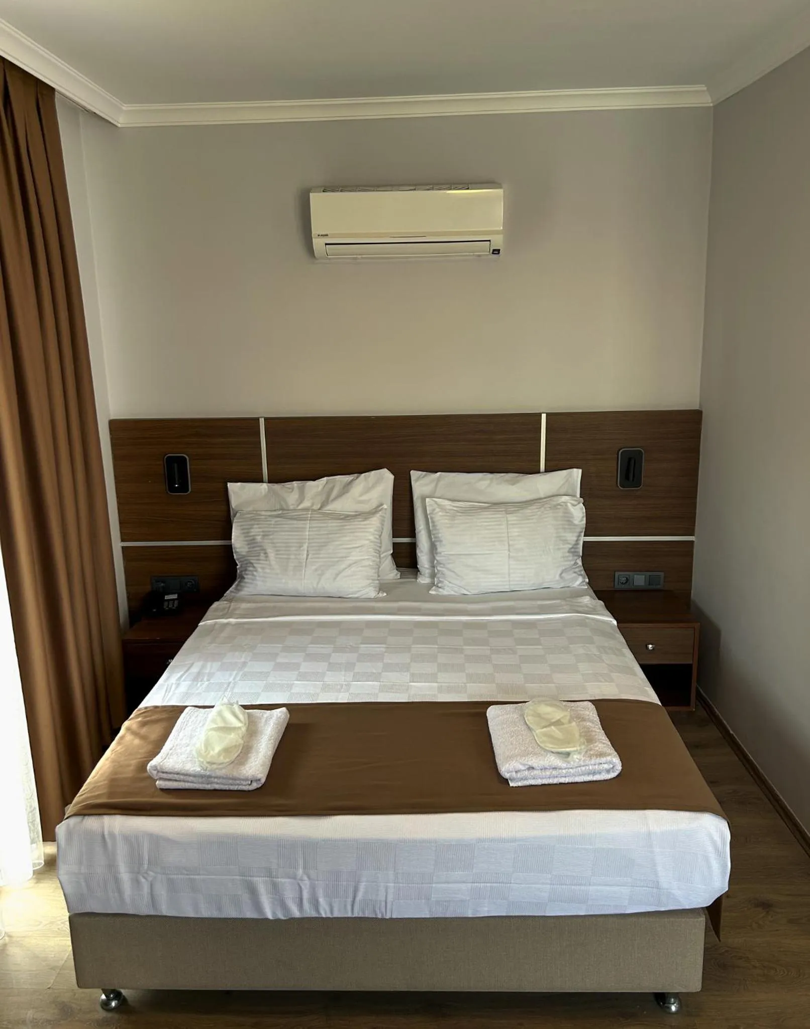 Bed in Gulluk Life Hotel