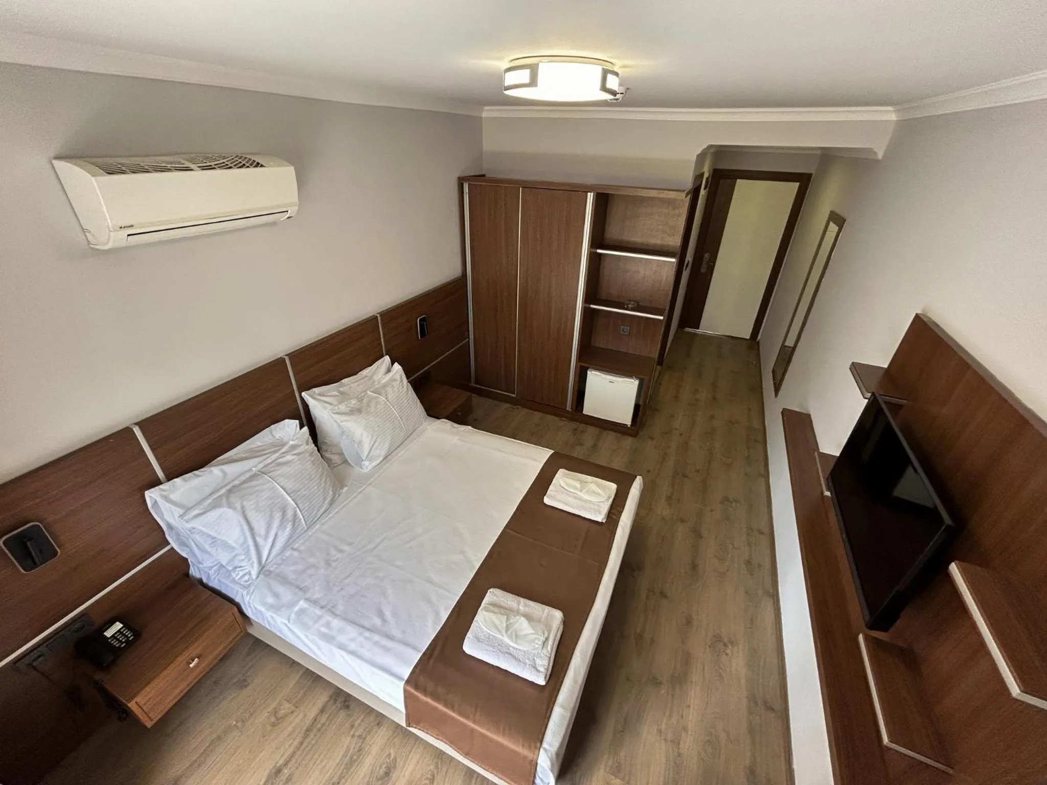 Bed in Gulluk Life Hotel