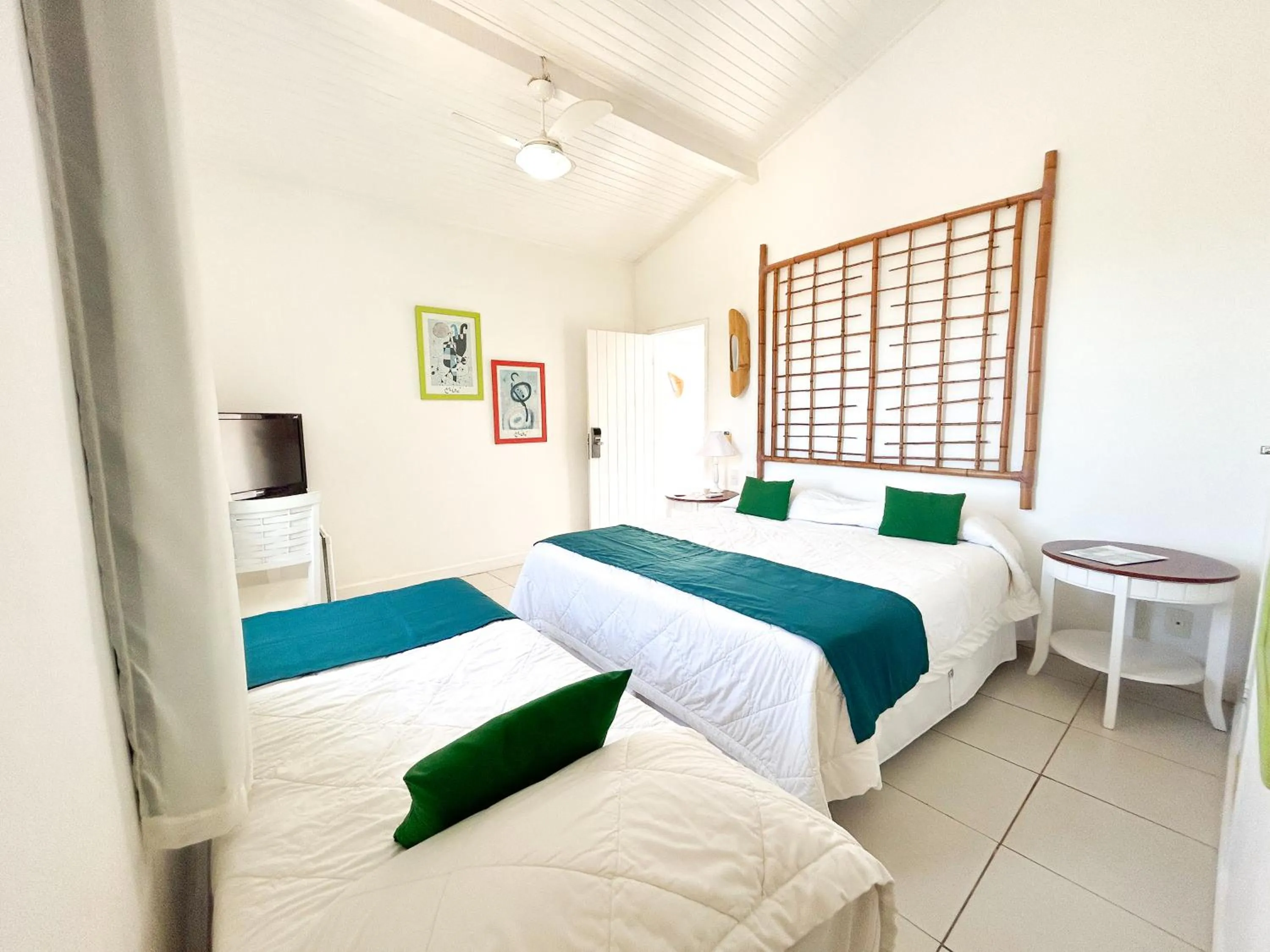 Bed in Pousada Bucaneiro