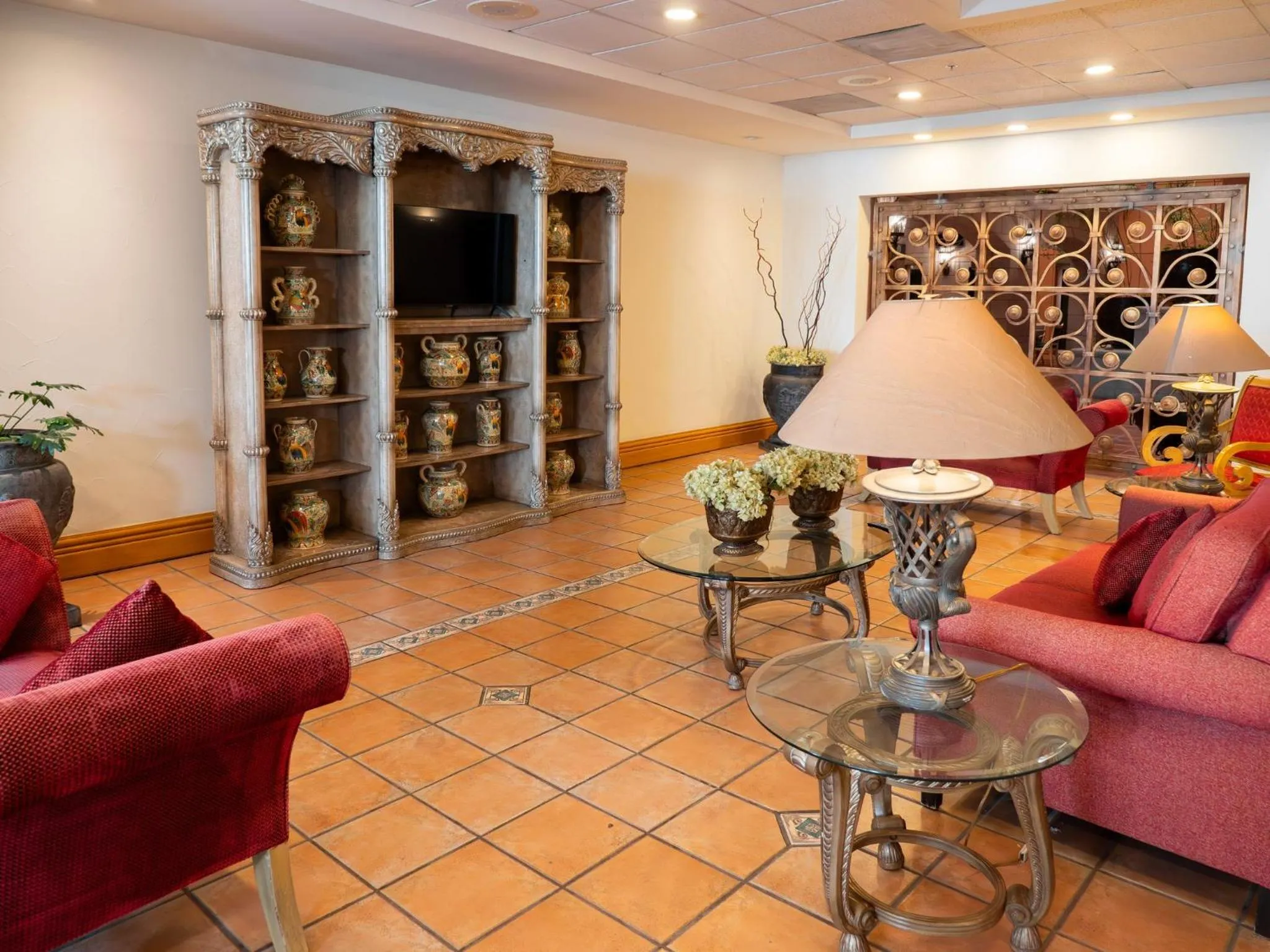 Property building in Holiday Inn Express Silao-Aeropuerto Bajio by IHG