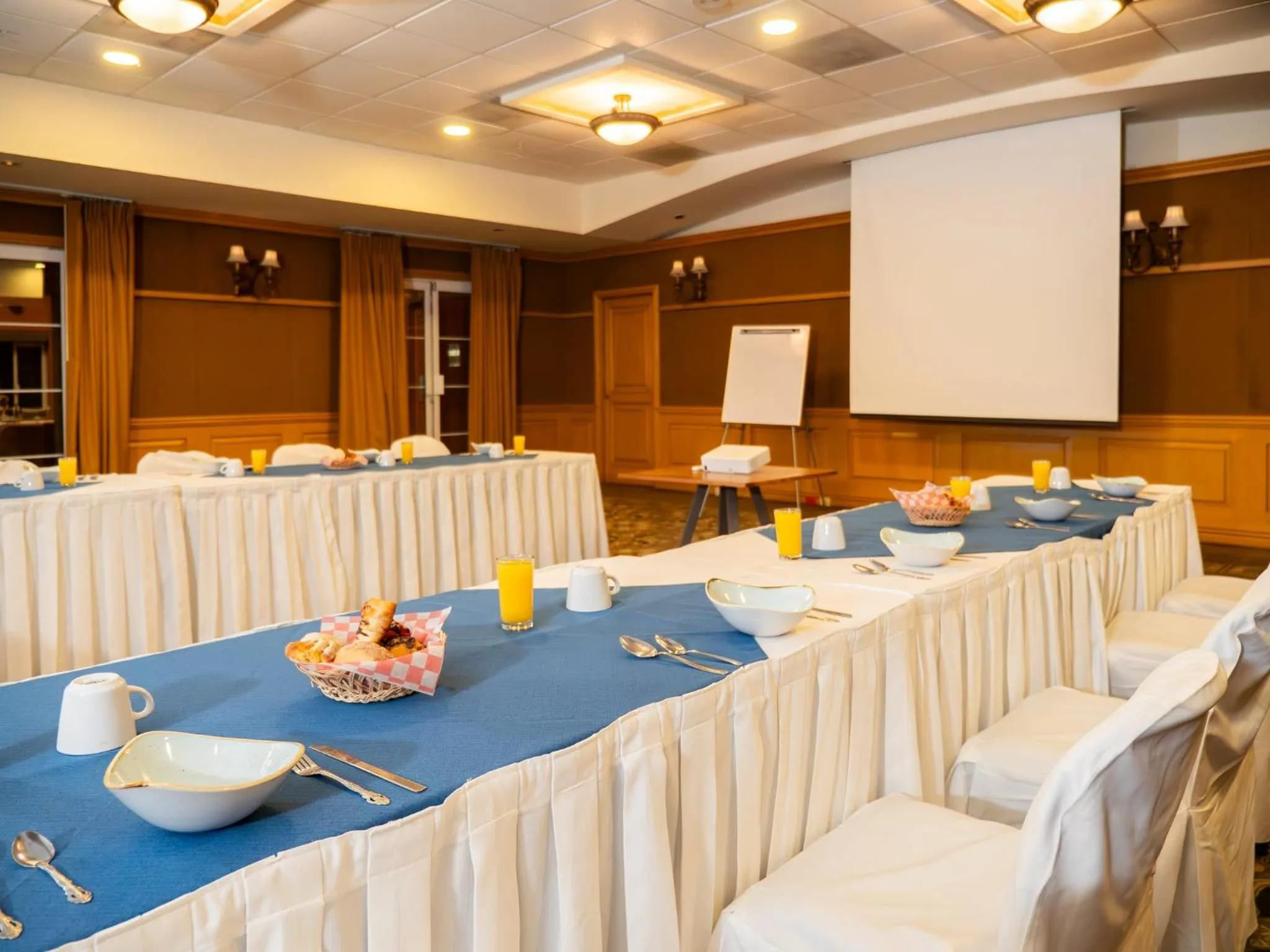 Meeting/conference room in Holiday Inn Express Silao-Aeropuerto Bajio by IHG