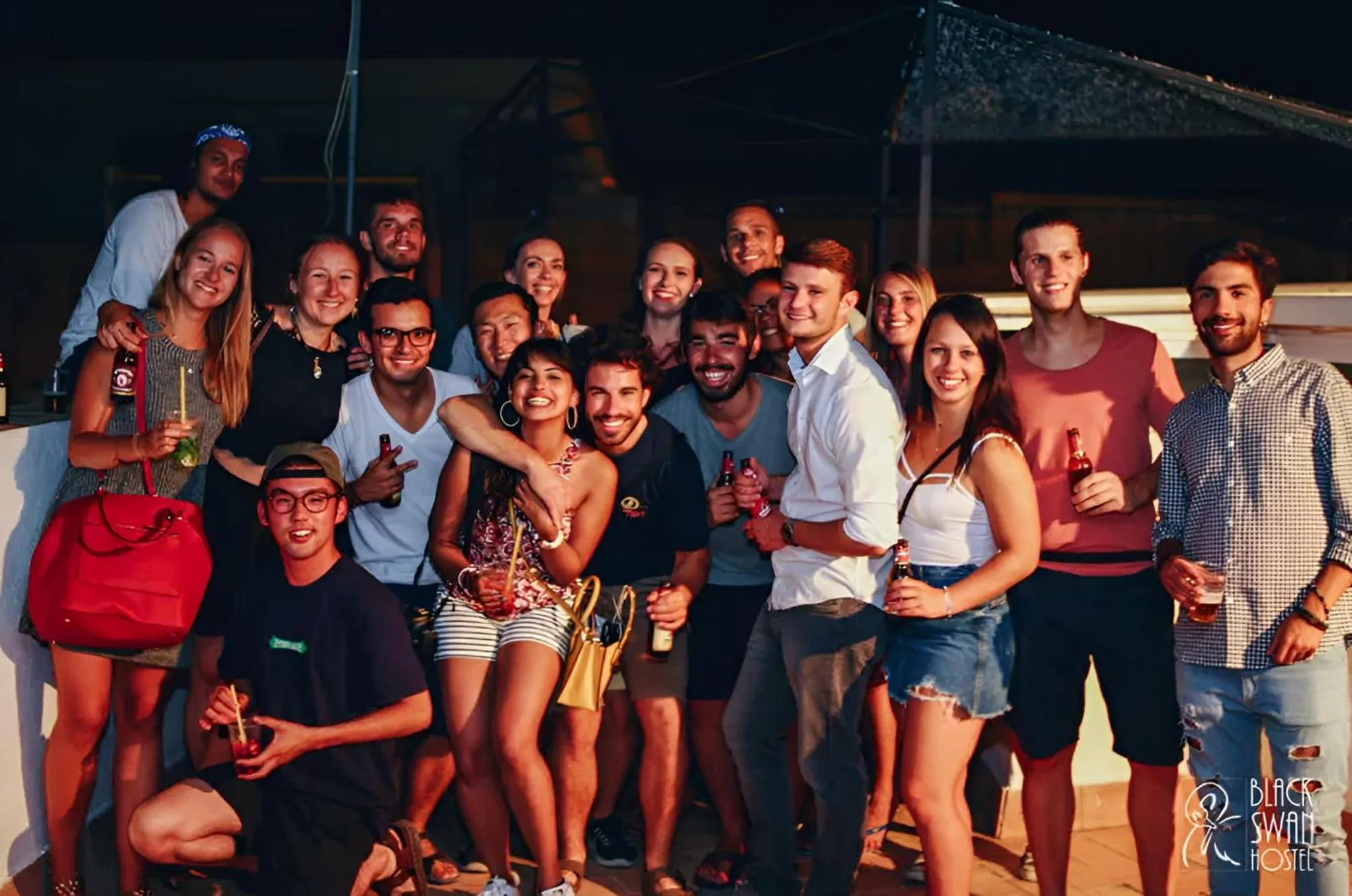 Night in Black Swan Hostel Sevilla