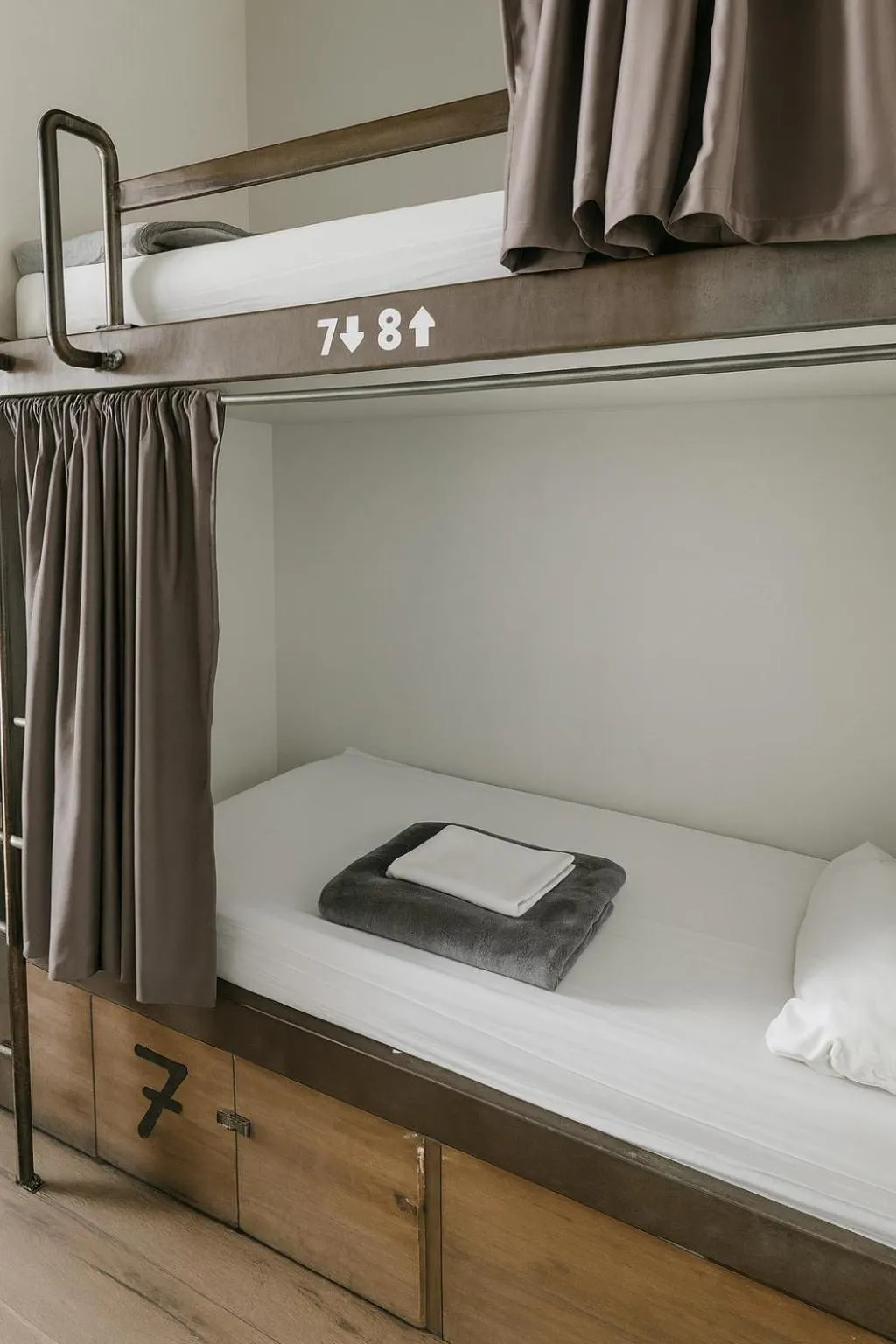 Bed in Black Swan Hostel Sevilla