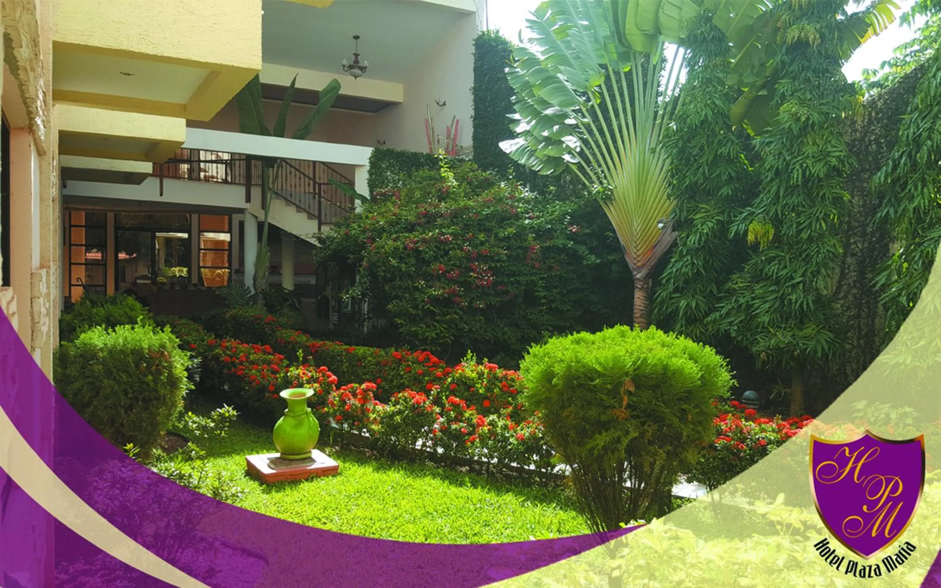 Garden in Hotel Plaza Maria