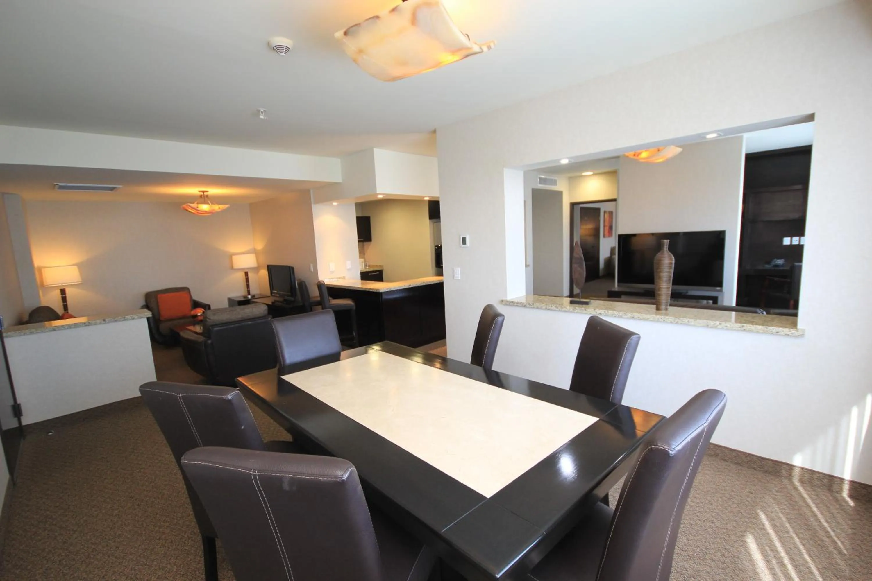 Photo of the whole room in Crowne Plaza Leon by IHG