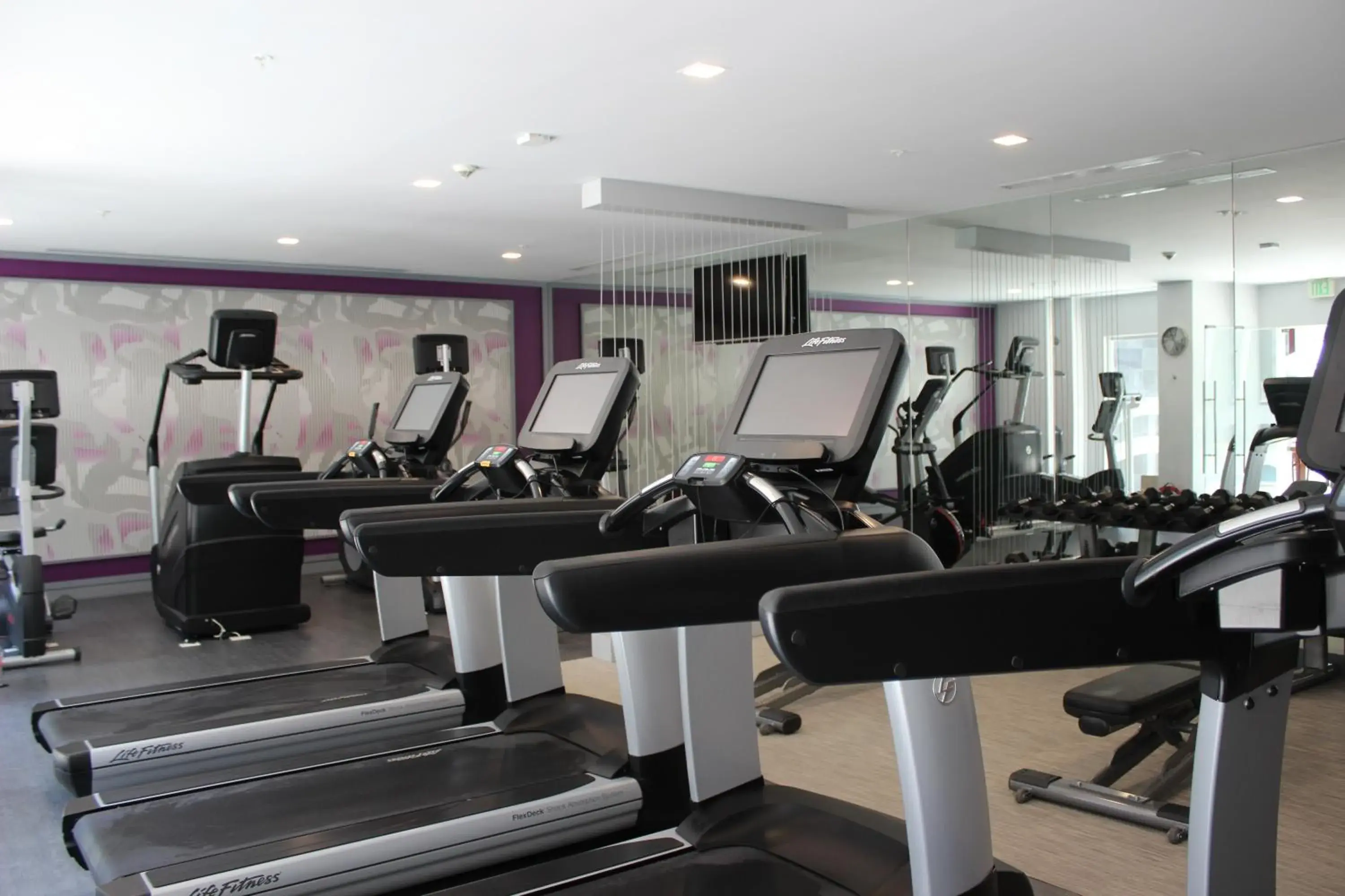 Fitness centre/facilities in Crowne Plaza Leon by IHG Fitness centre/facilities in Crowne Plaza Leon by IHG