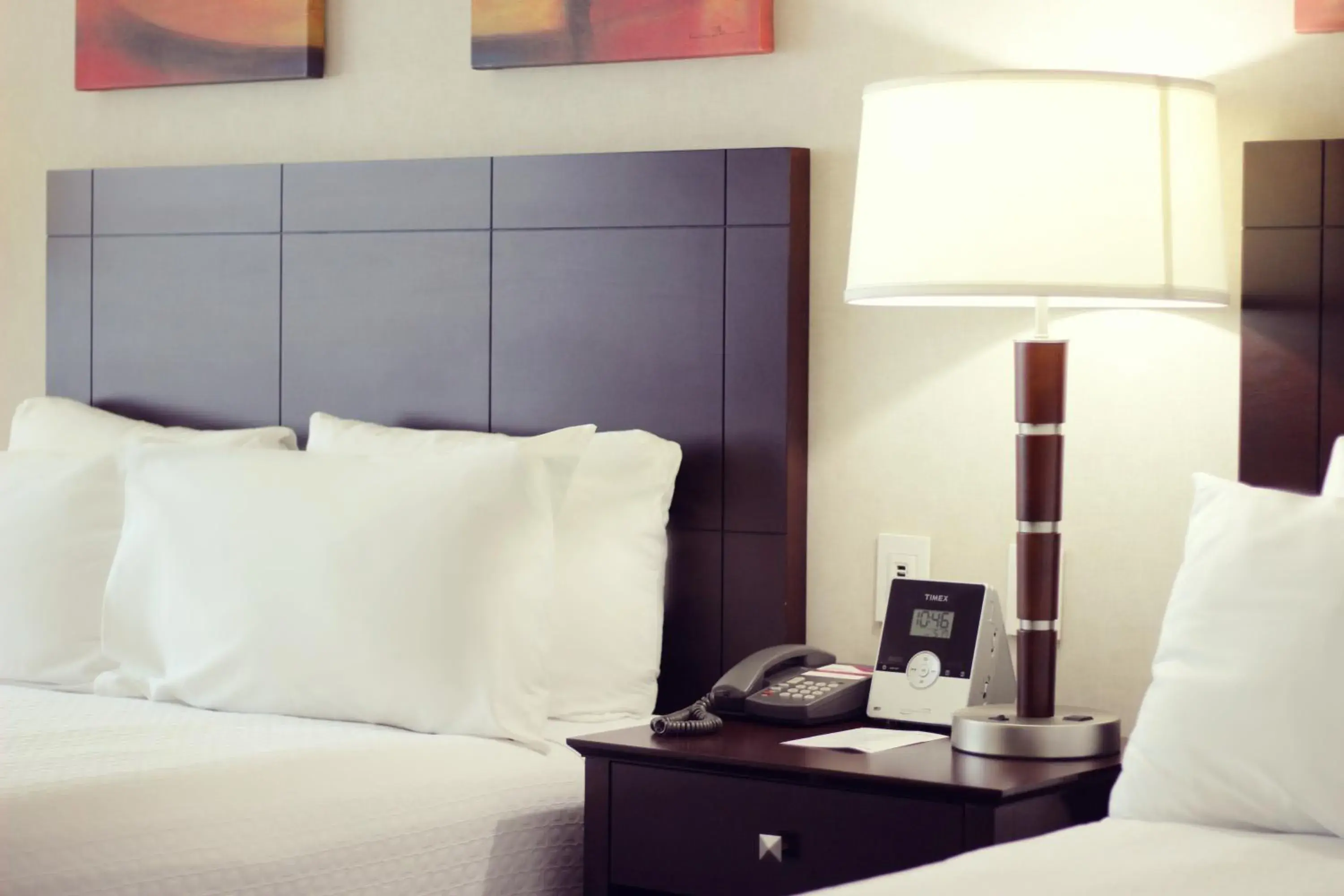 Bed in Crowne Plaza Leon by IHG Bed in Crowne Plaza Leon by IHG