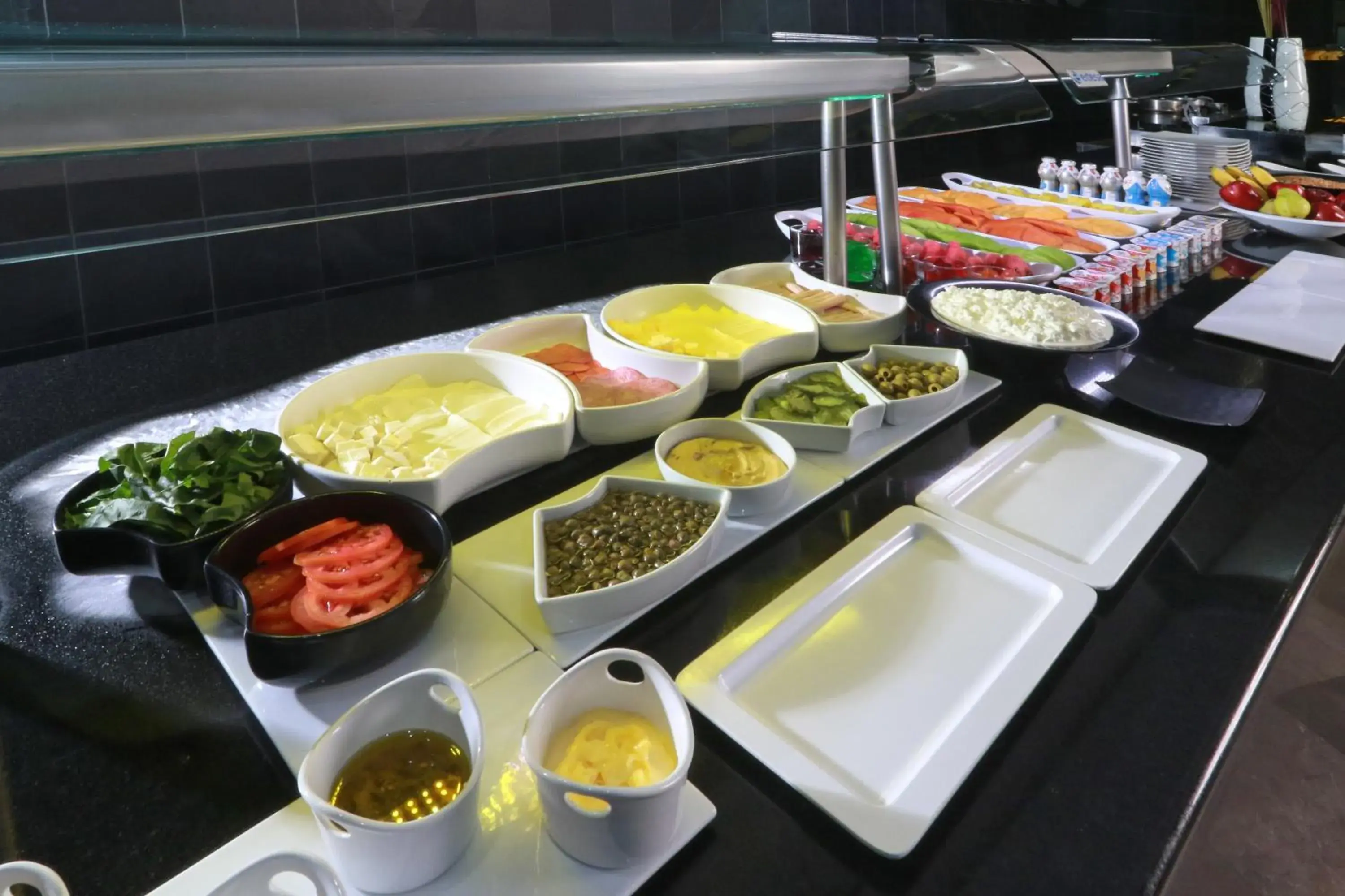 Restaurant/places to eat in Crowne Plaza Leon by IHG Restaurant/places to eat in Crowne Plaza Leon by IHG