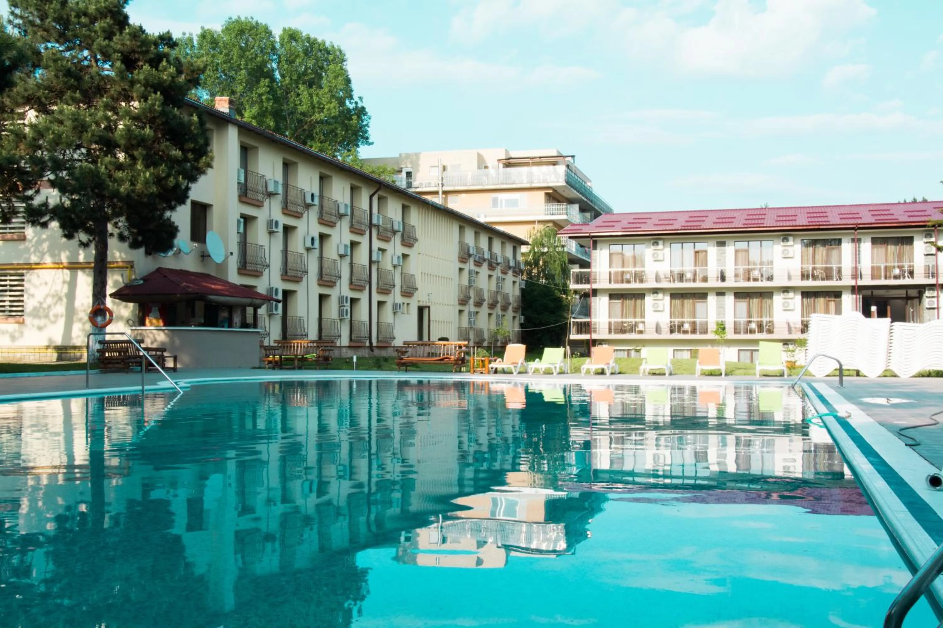 Swimming pool in Q Hotel