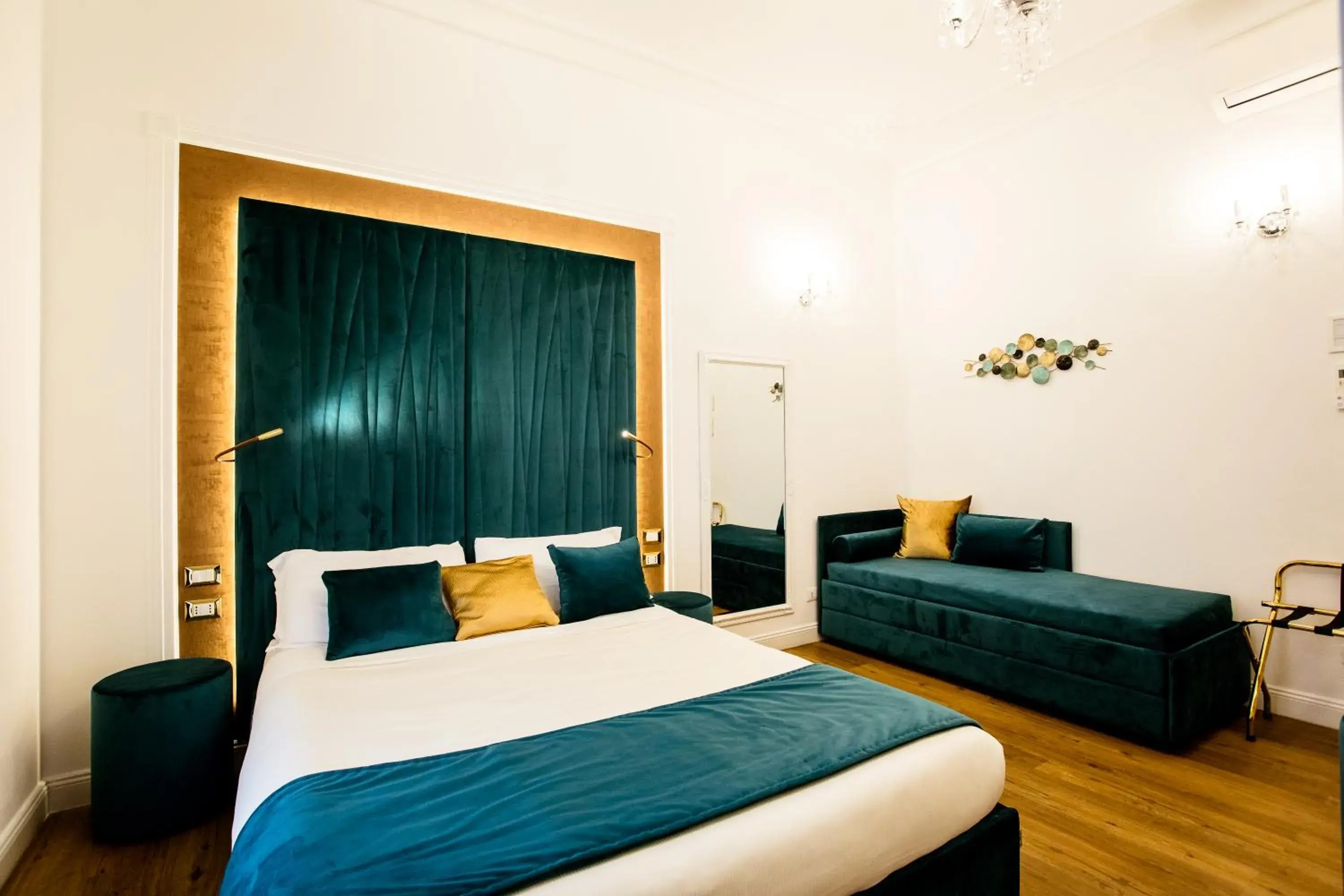 Bedroom, Bed in Atmosfere Guest House - Cinque Terre e La Spezia Bedroom, Bed in Atmosfere Guest House - Cinque Terre e La Spezia