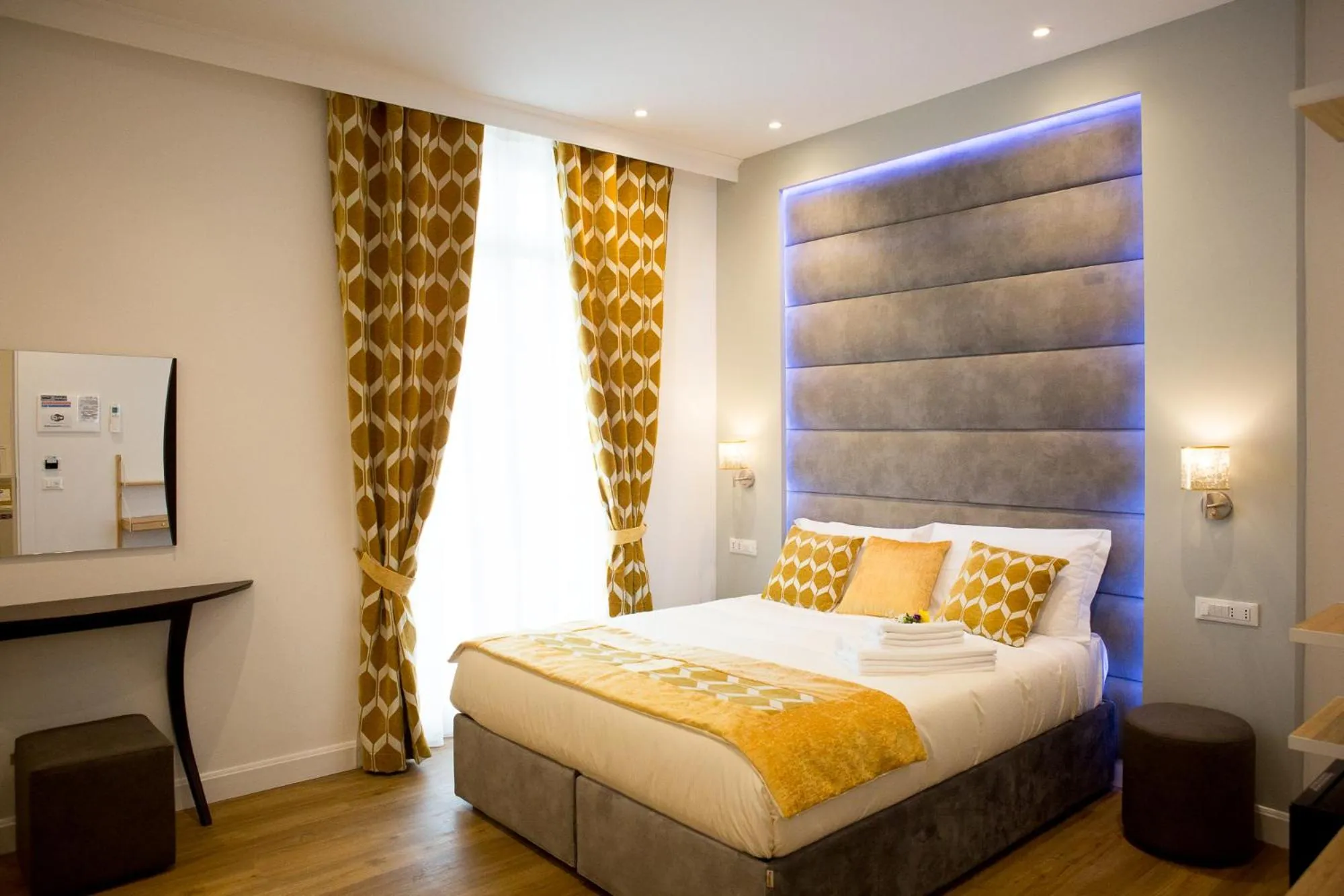 Bedroom, Bed in Atmosfere Guest House - Cinque Terre e La Spezia