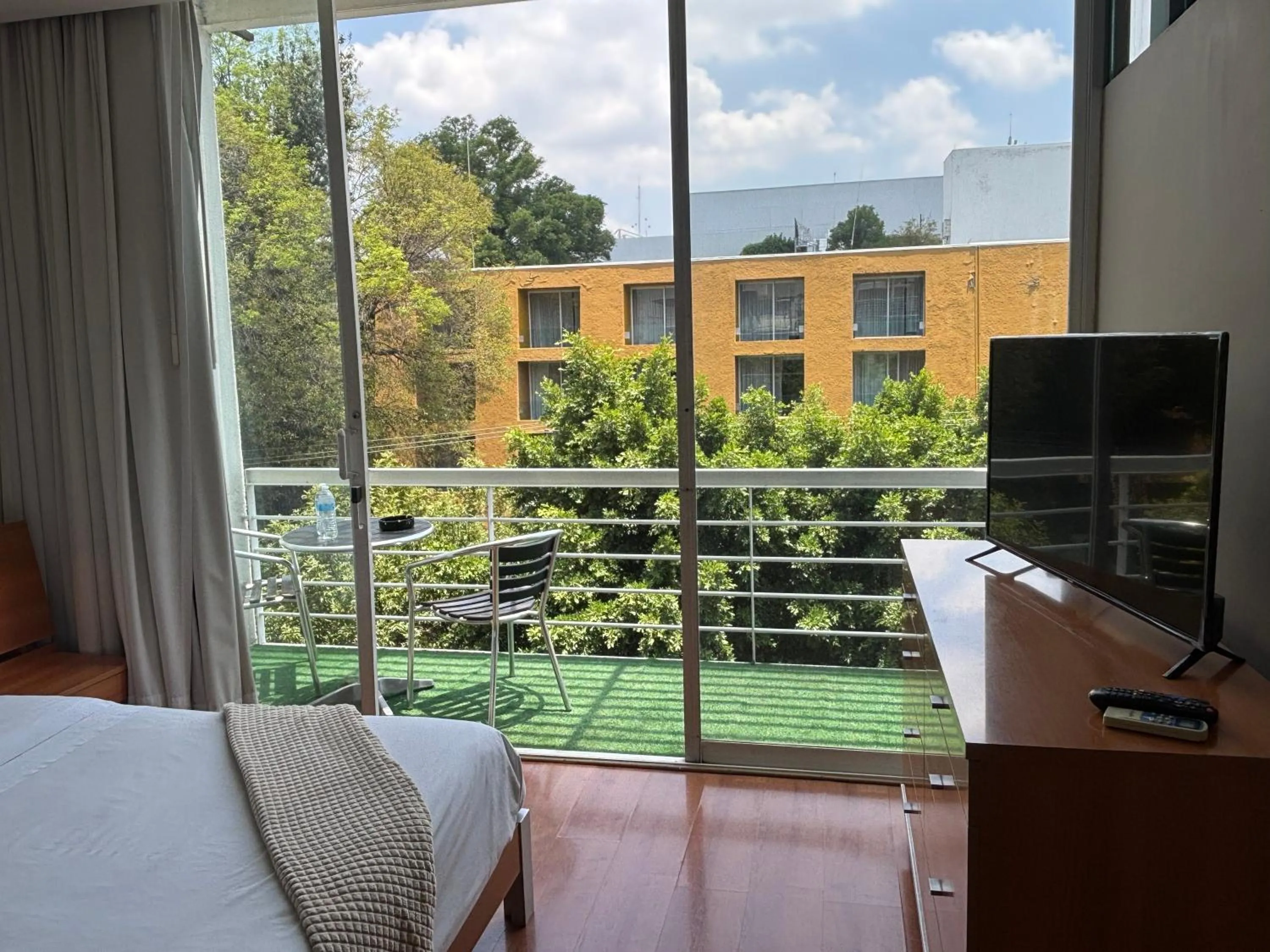 Bed in Lombardo Suites