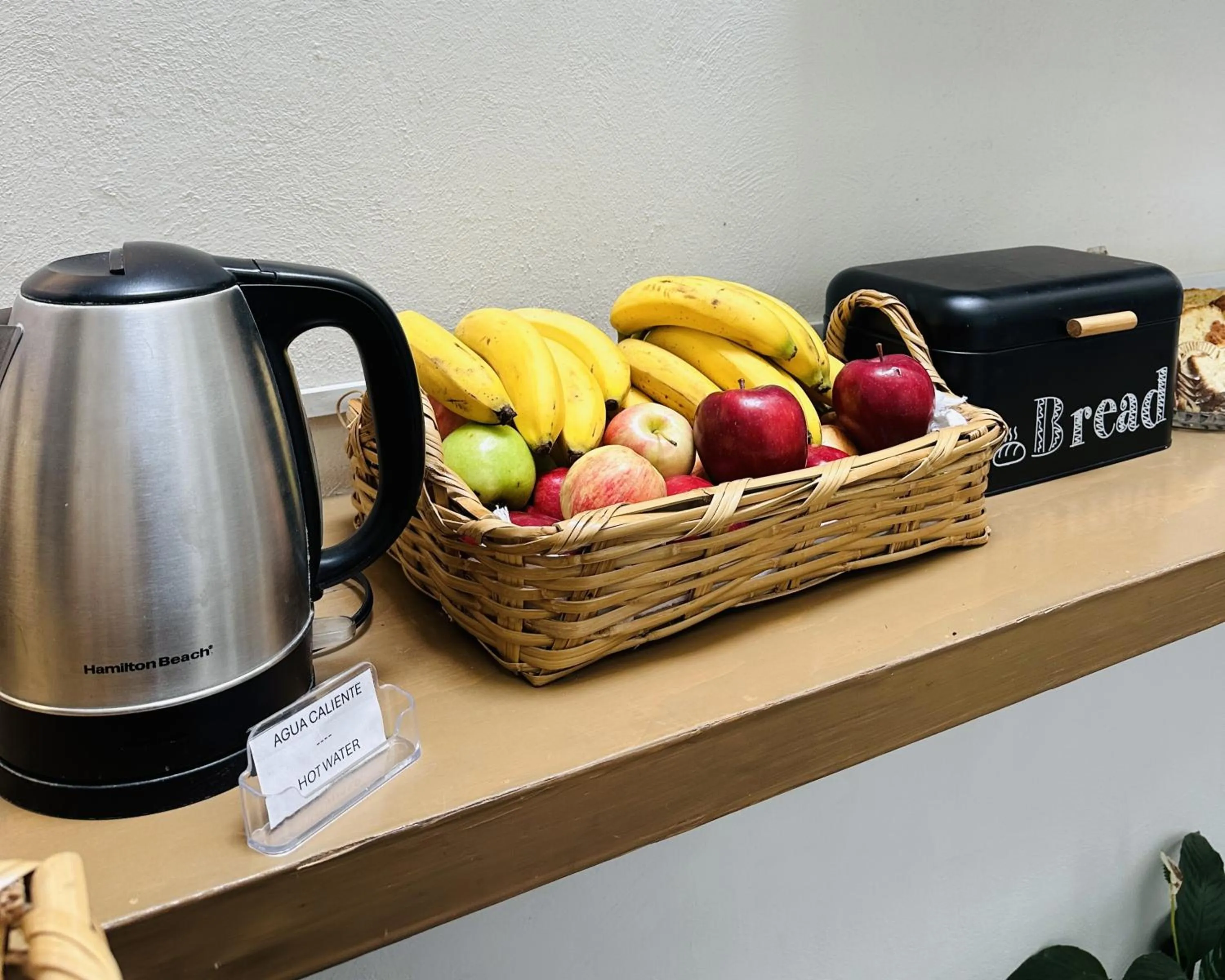 Breakfast in Lombardo Suites