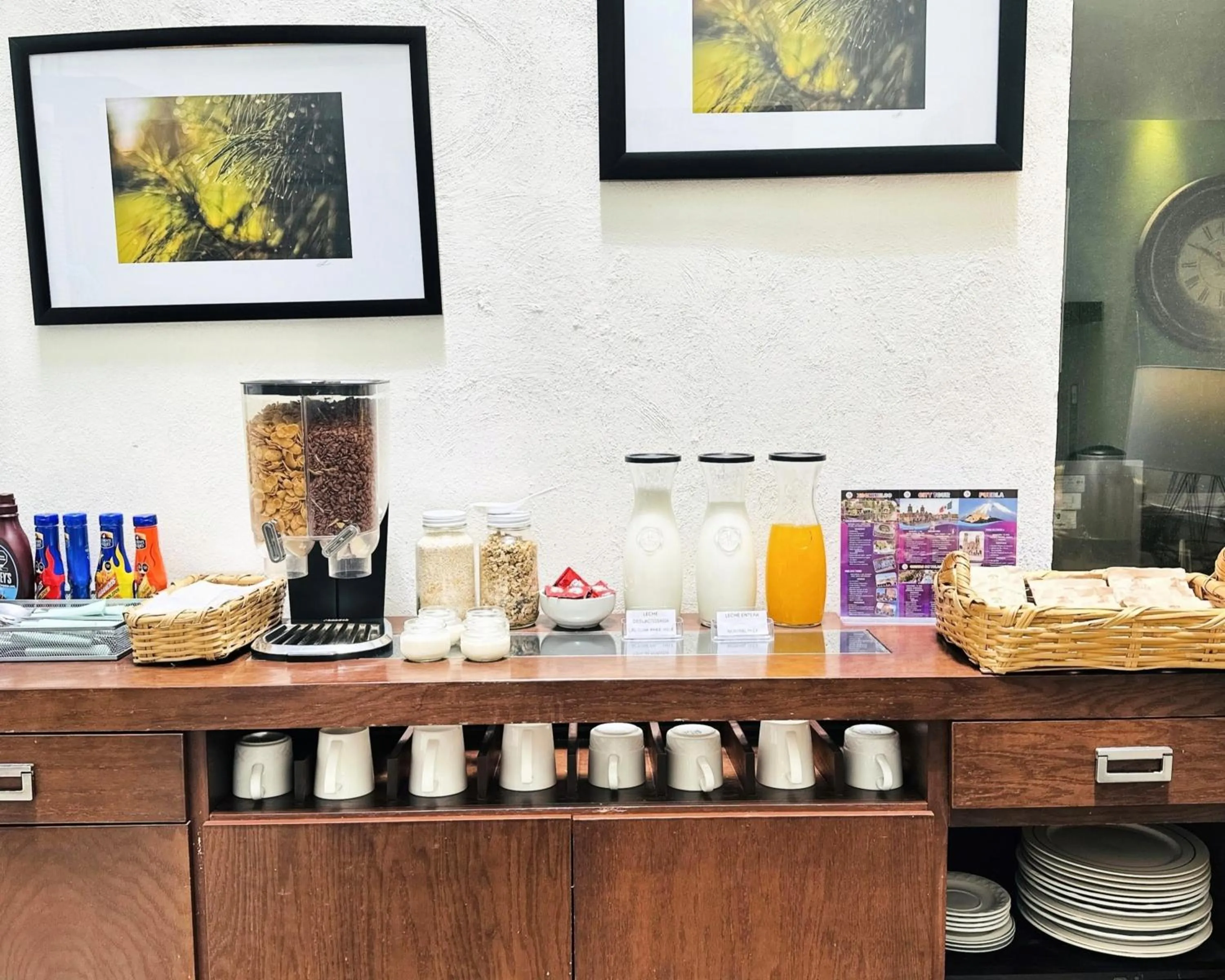 Breakfast in Lombardo Suites