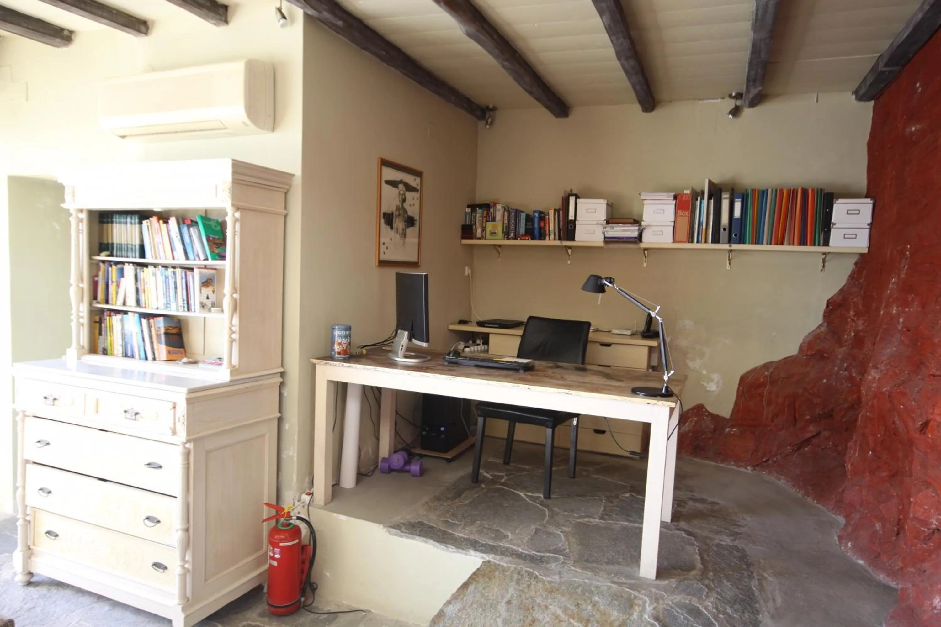TV and multimedia in Apollonos Seafront Apartment