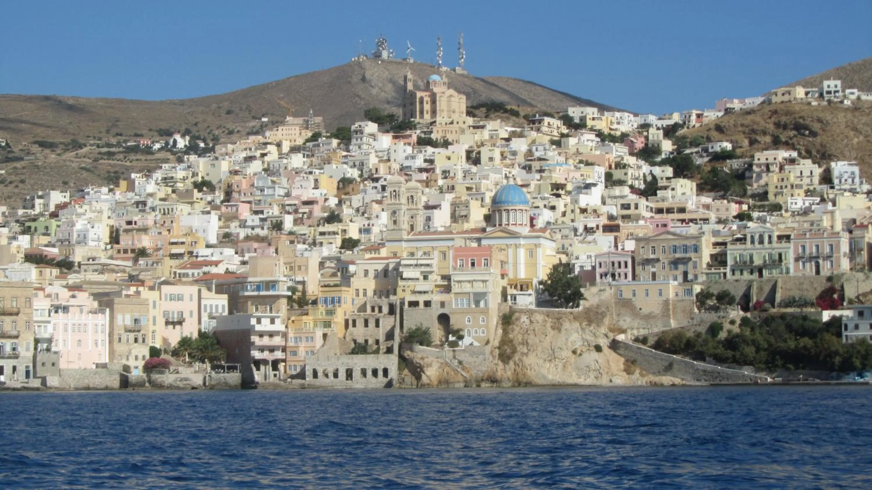 Neighbourhood in Apollonos Seafront Apartment