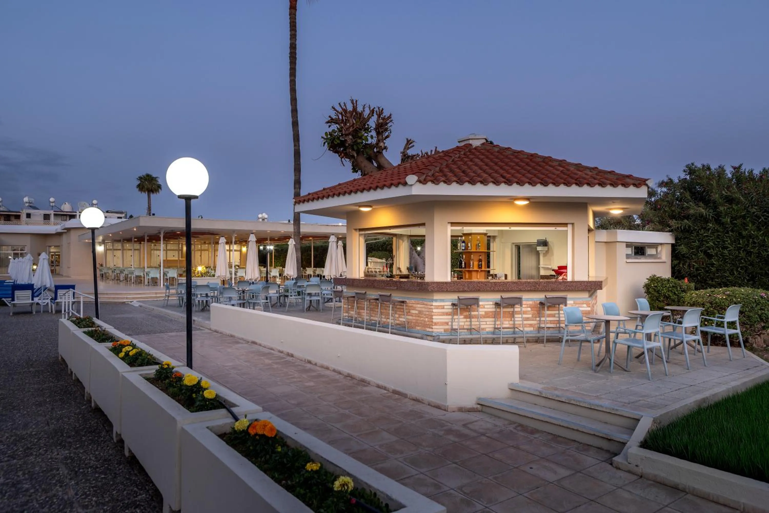 Property building in Kissos Hotel