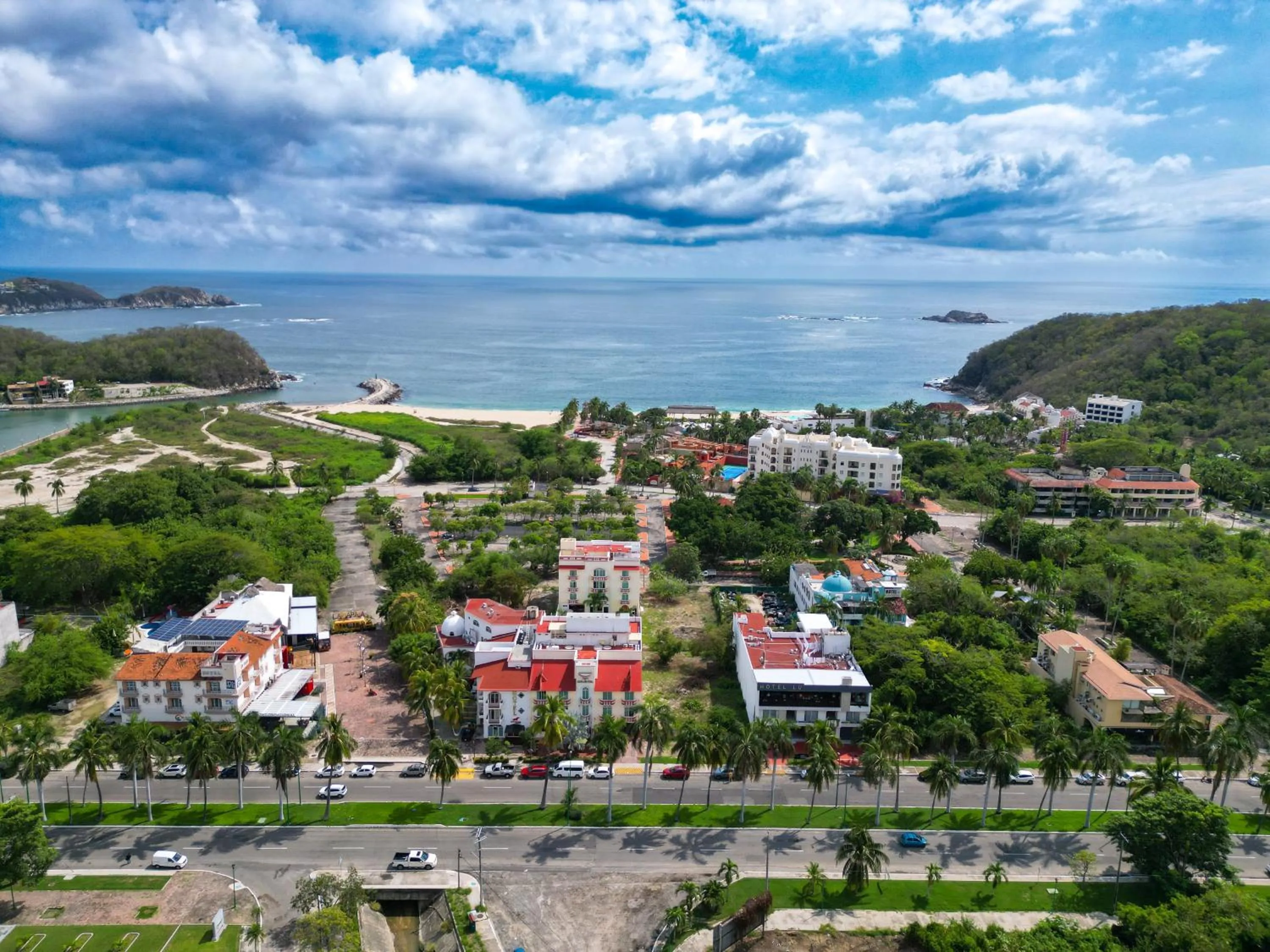 Property building in Casa Danna Huatulco