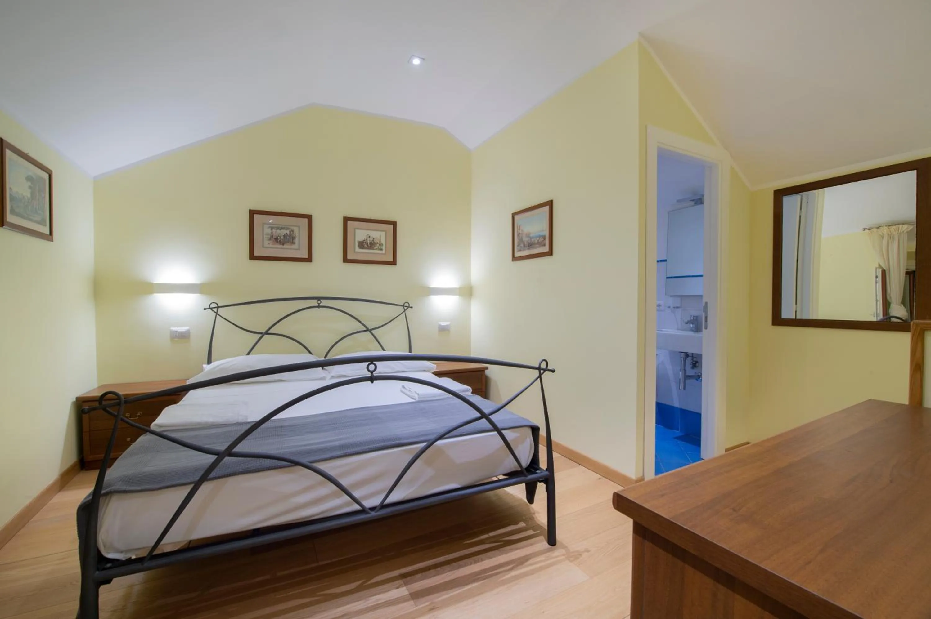 Bed in Ravello House