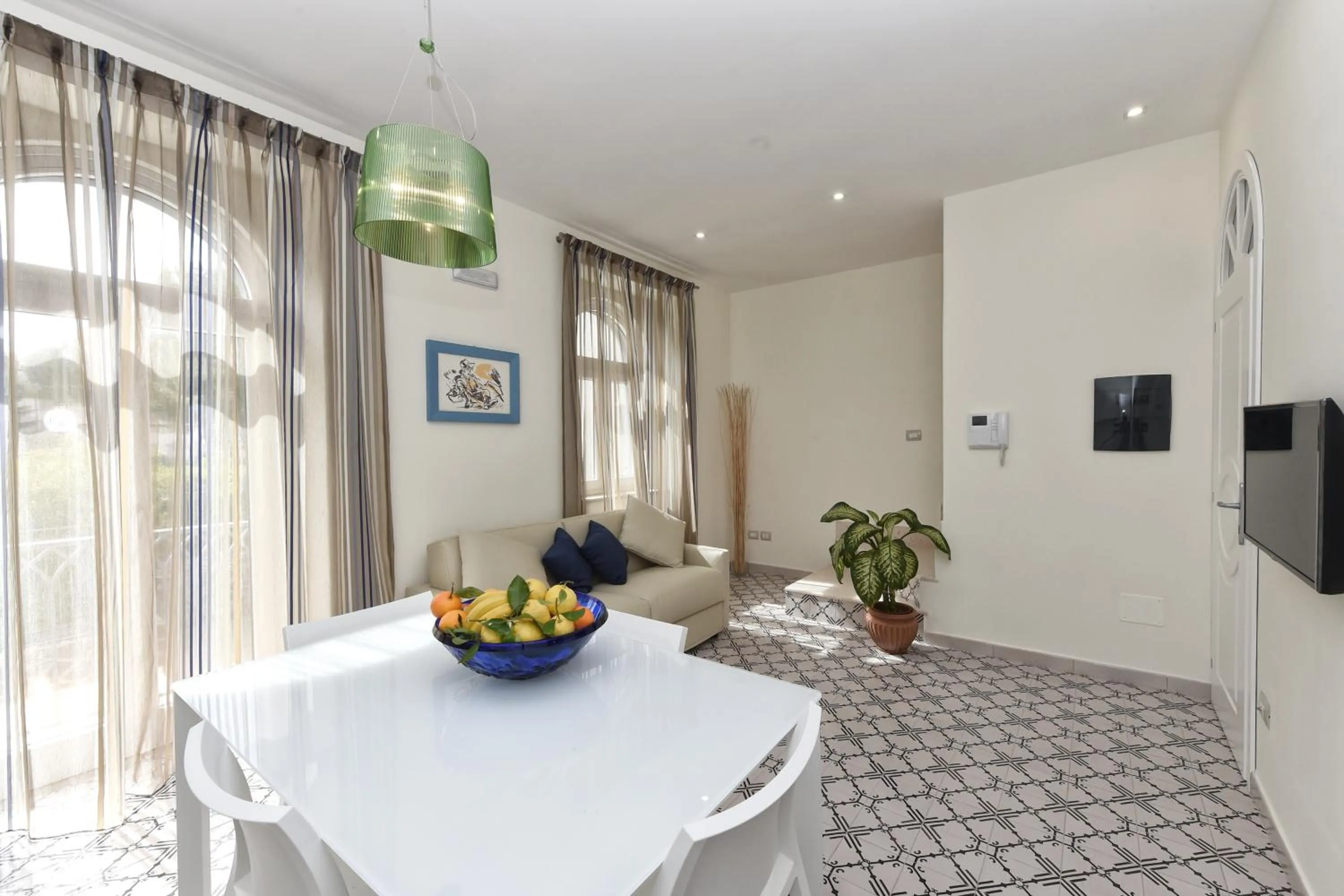 TV and multimedia in Ravello House