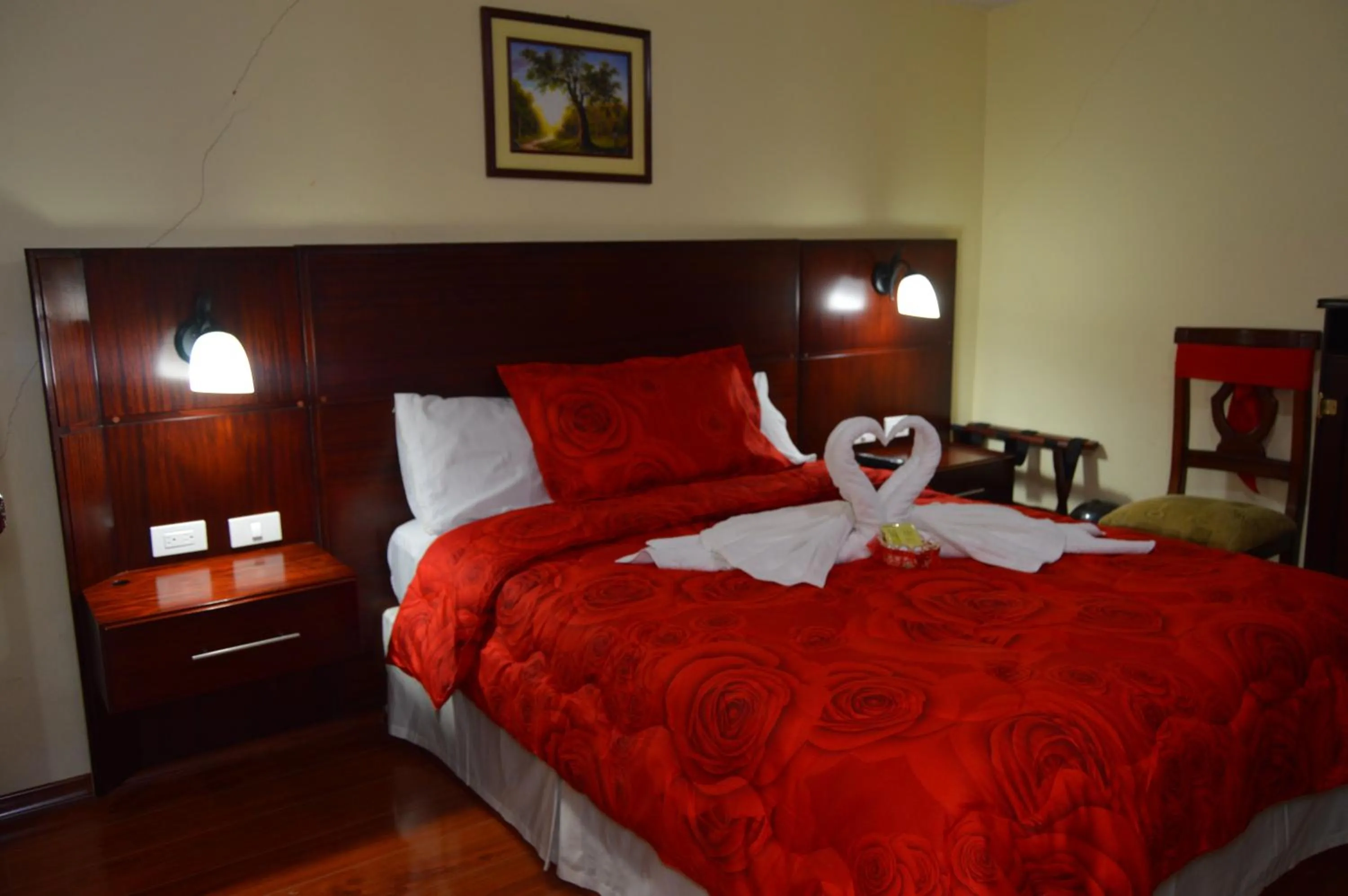 Photo of the whole room, Bed in Balcones del Río Hotel
