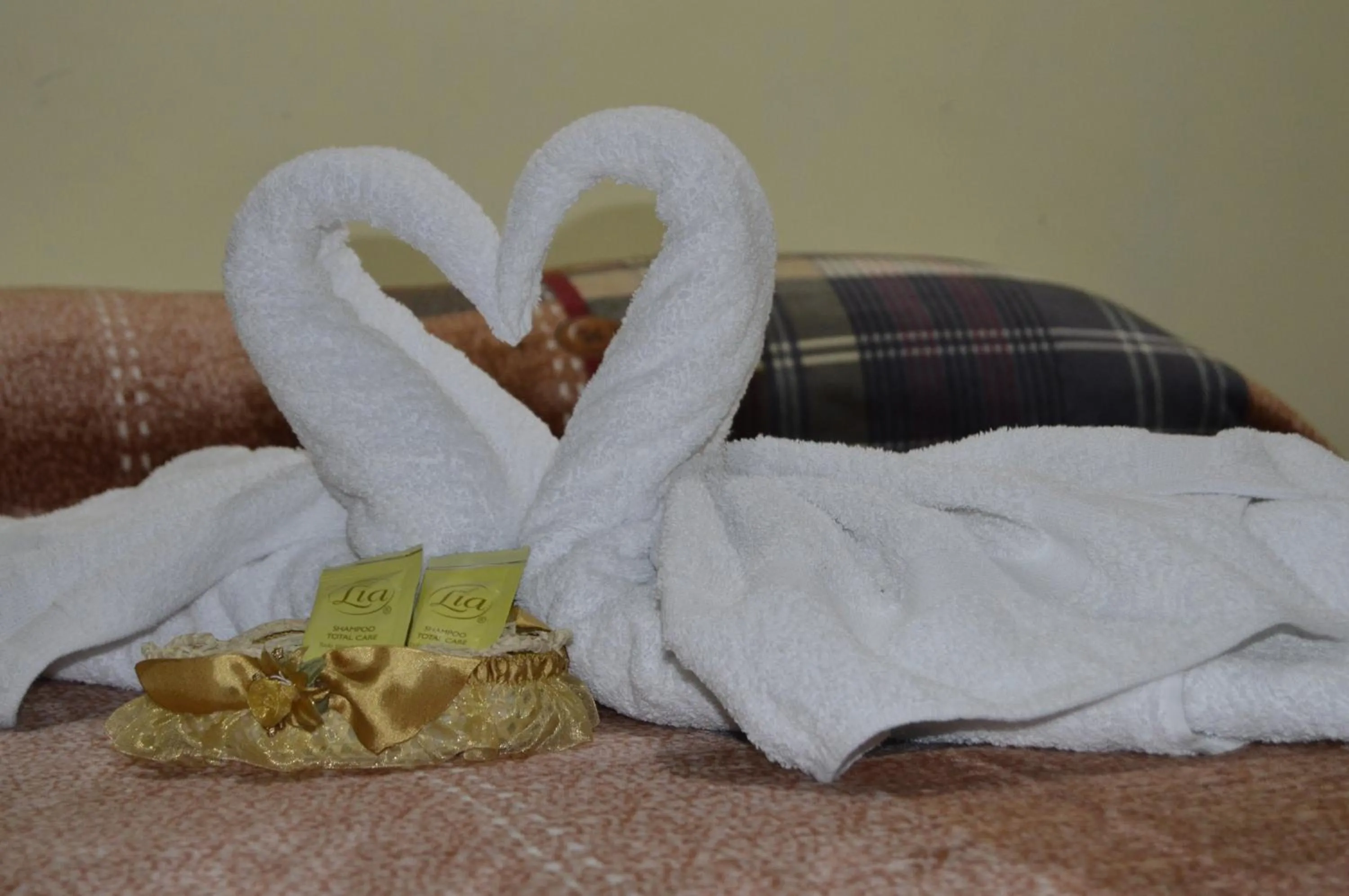Bed in Balcones del Río Hotel