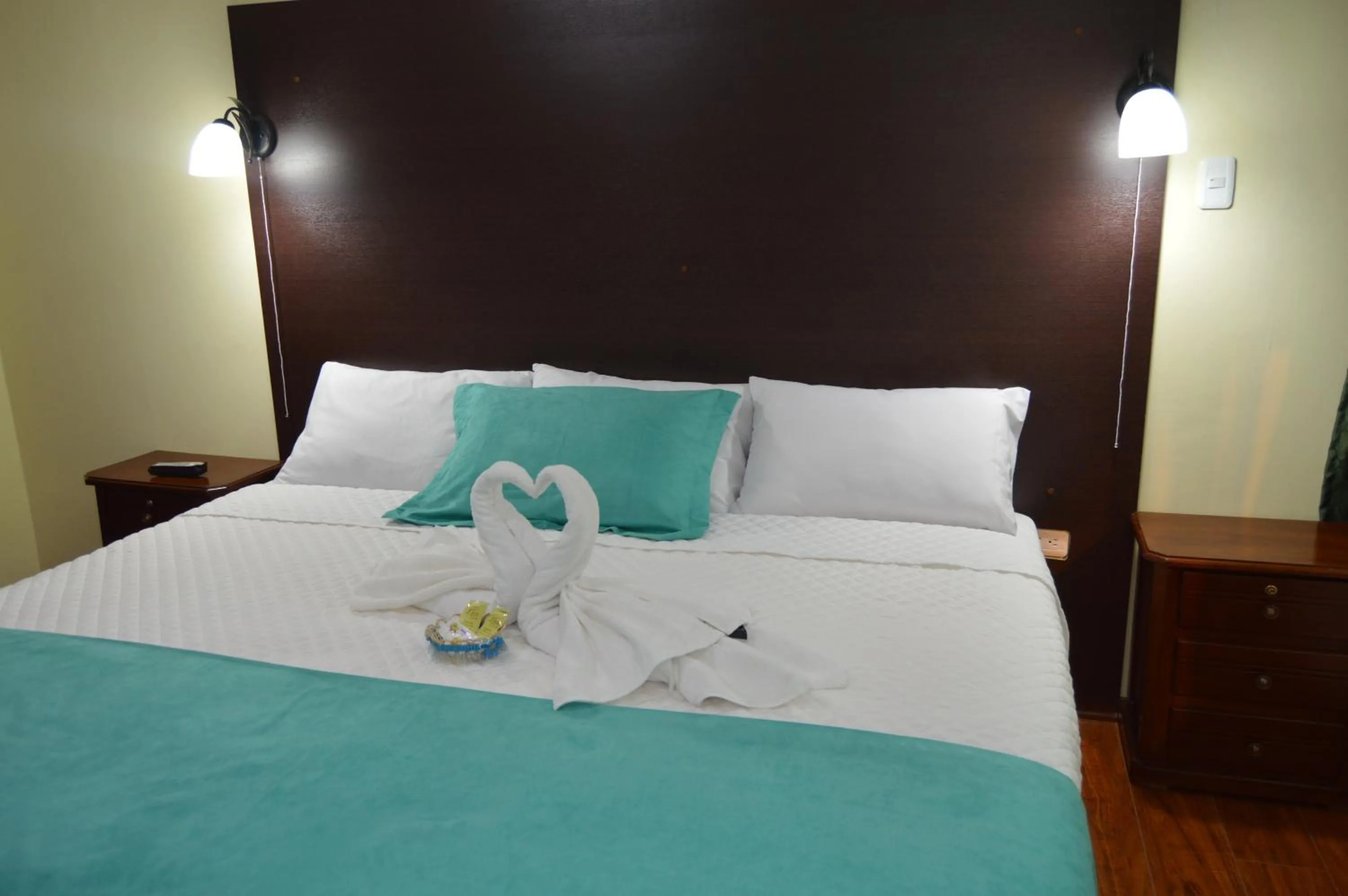 Bed in Balcones del Río Hotel