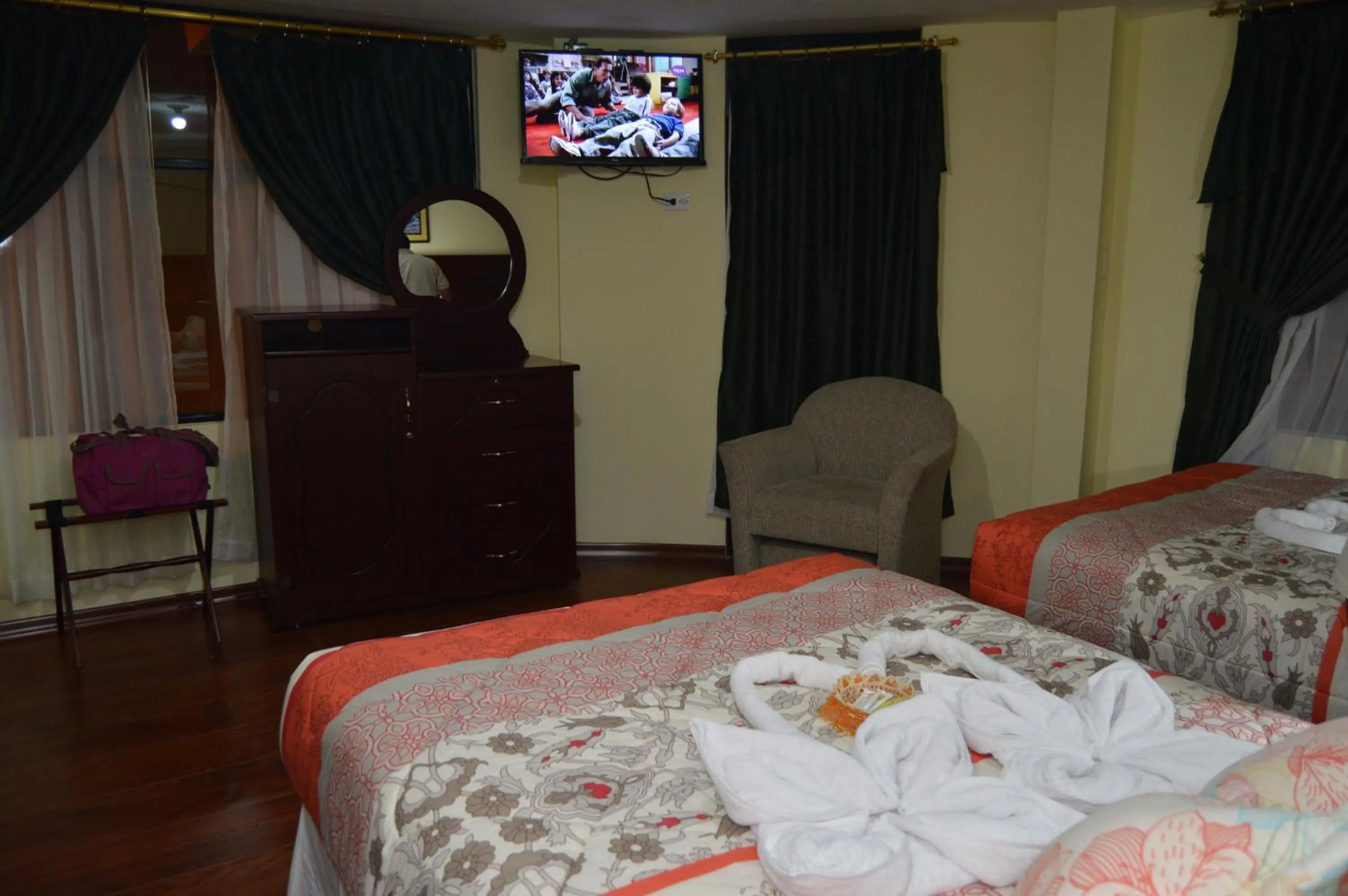 Photo of the whole room, Bed in Balcones del Río Hotel