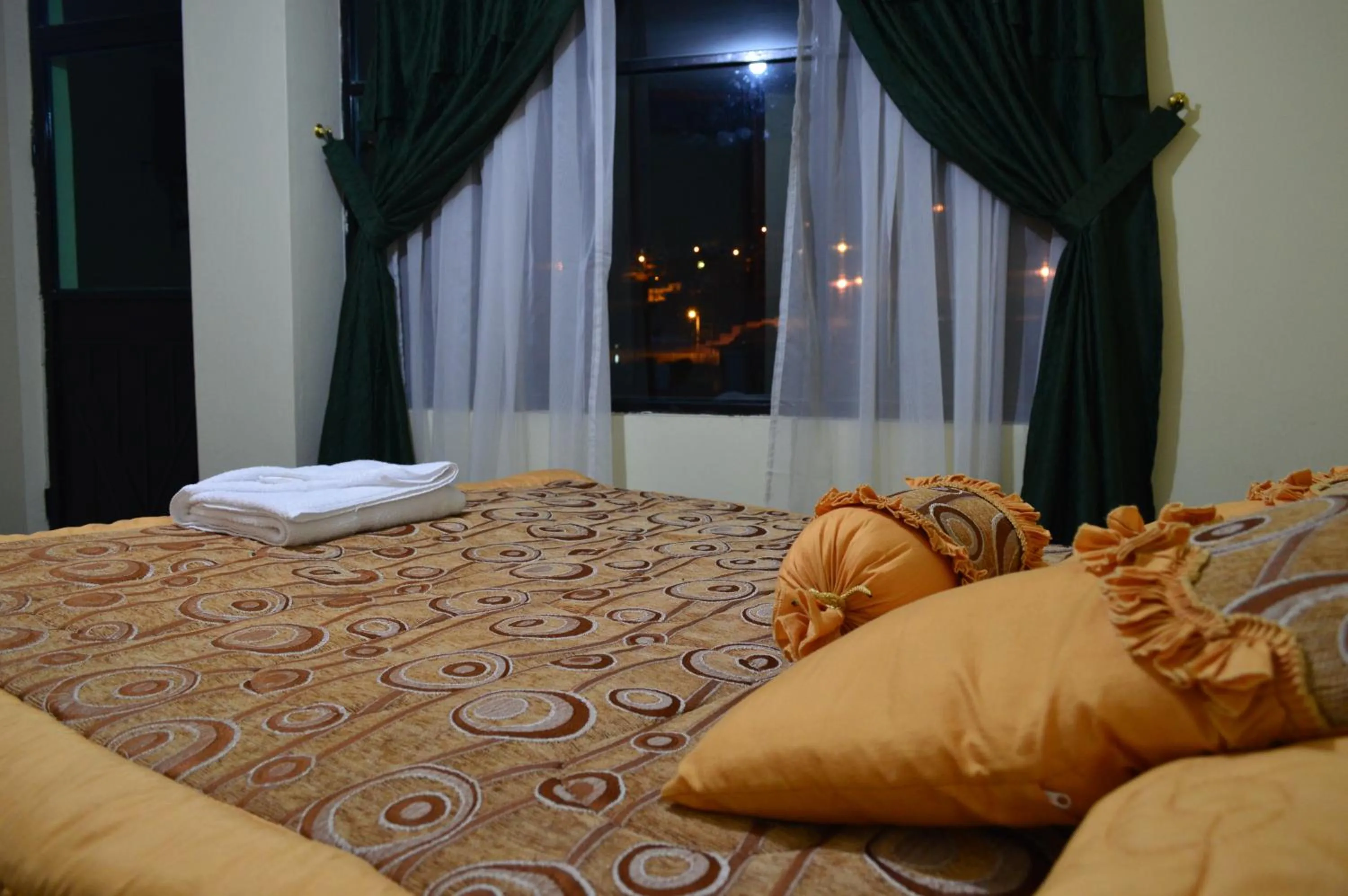 Bedroom, Bed in Balcones del Río Hotel