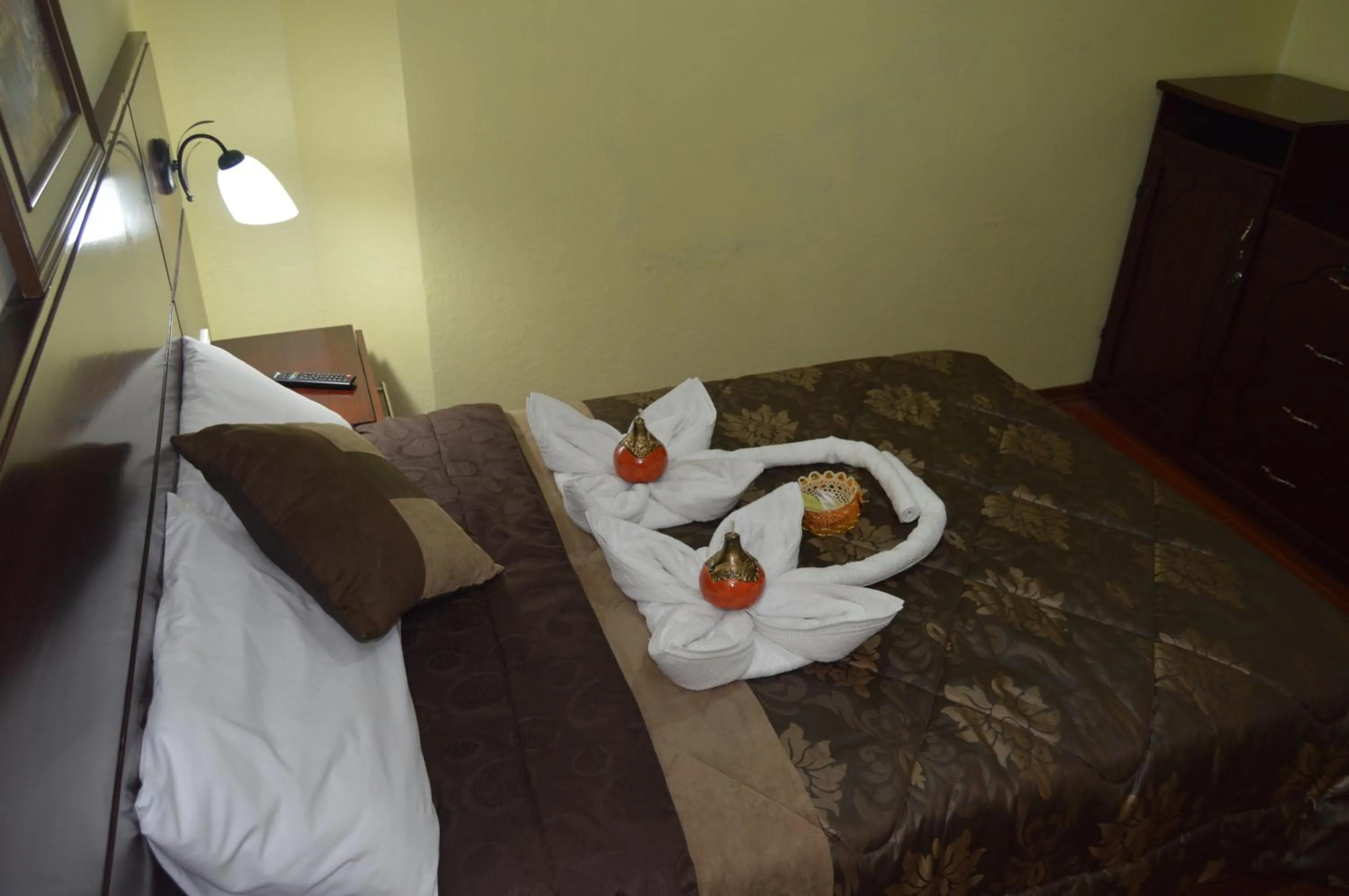 Decorative detail, Bed in Balcones del Río Hotel