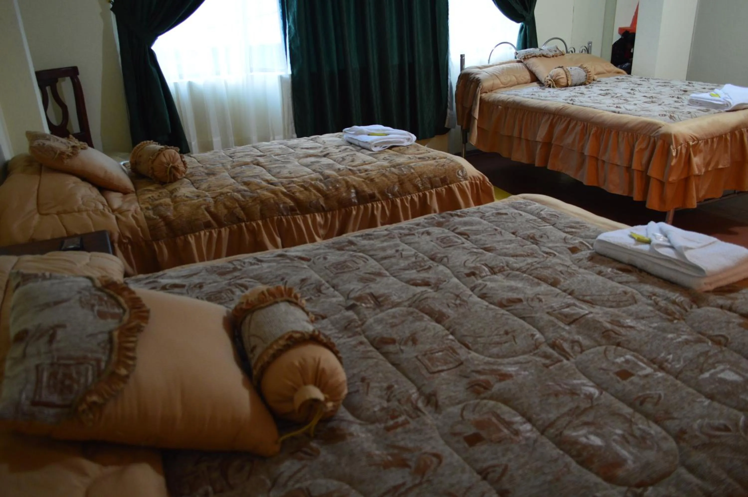 Photo of the whole room, Bed in Balcones del Río Hotel