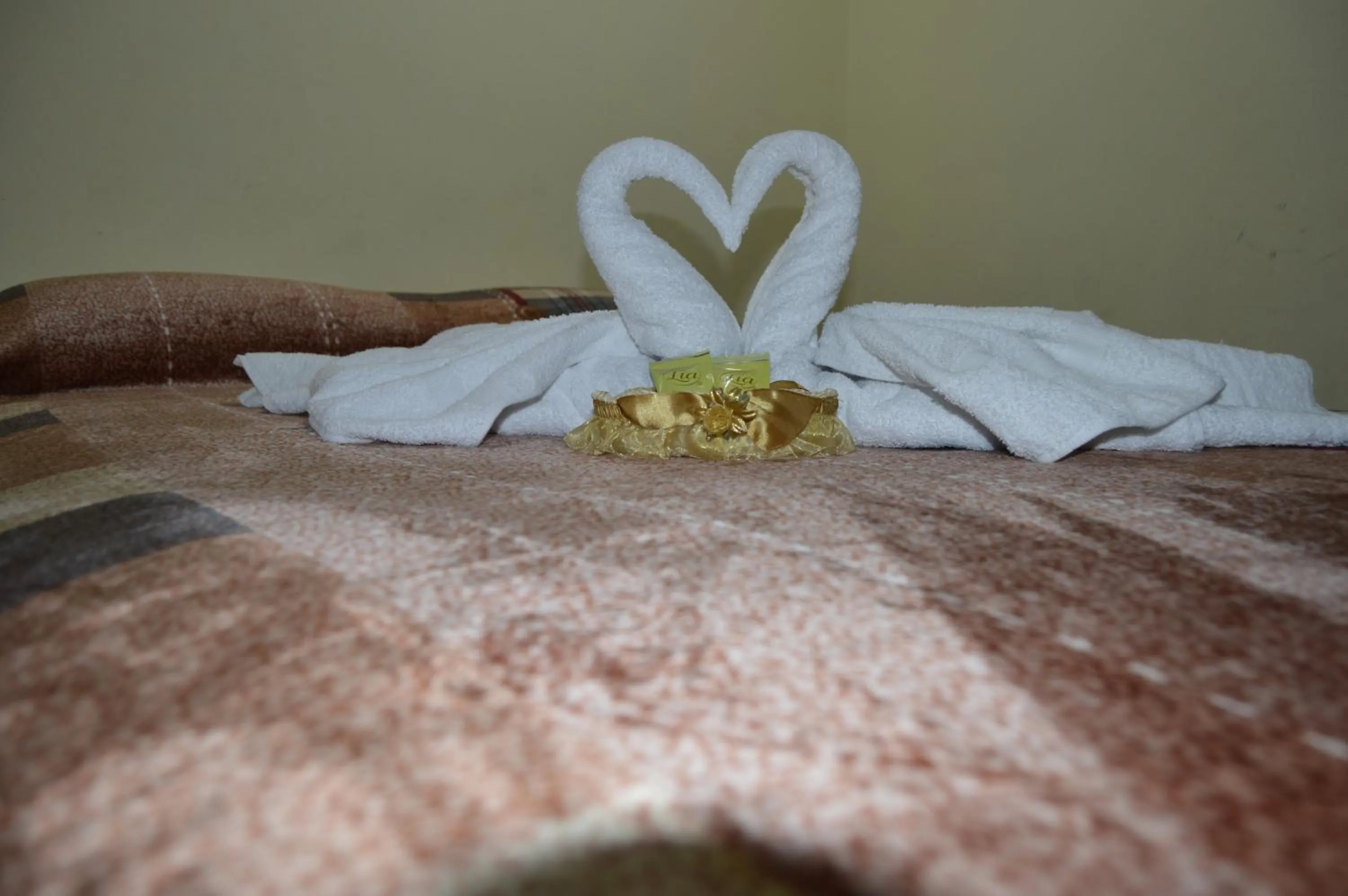 Bed in Balcones del Río Hotel