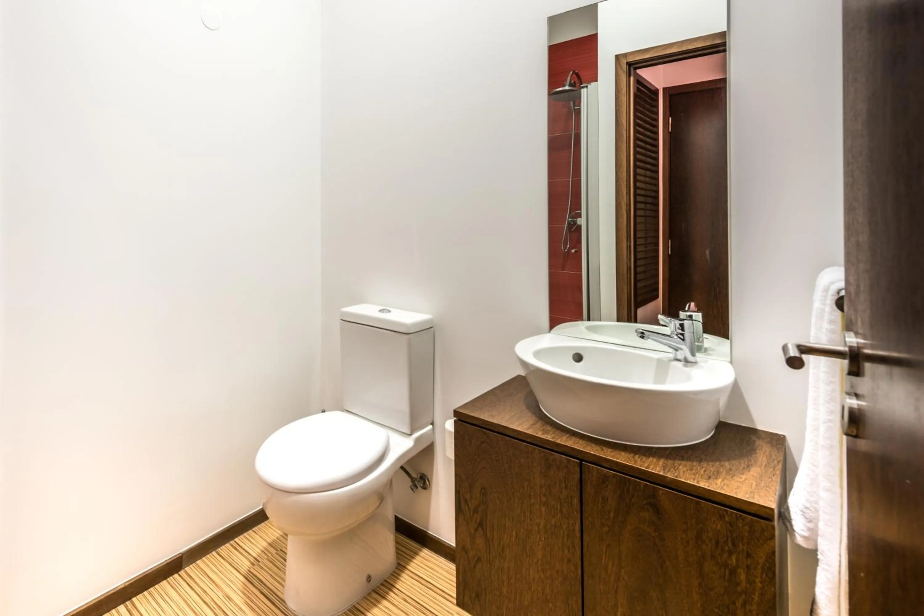 Bathroom in Lounge Inn Guest House