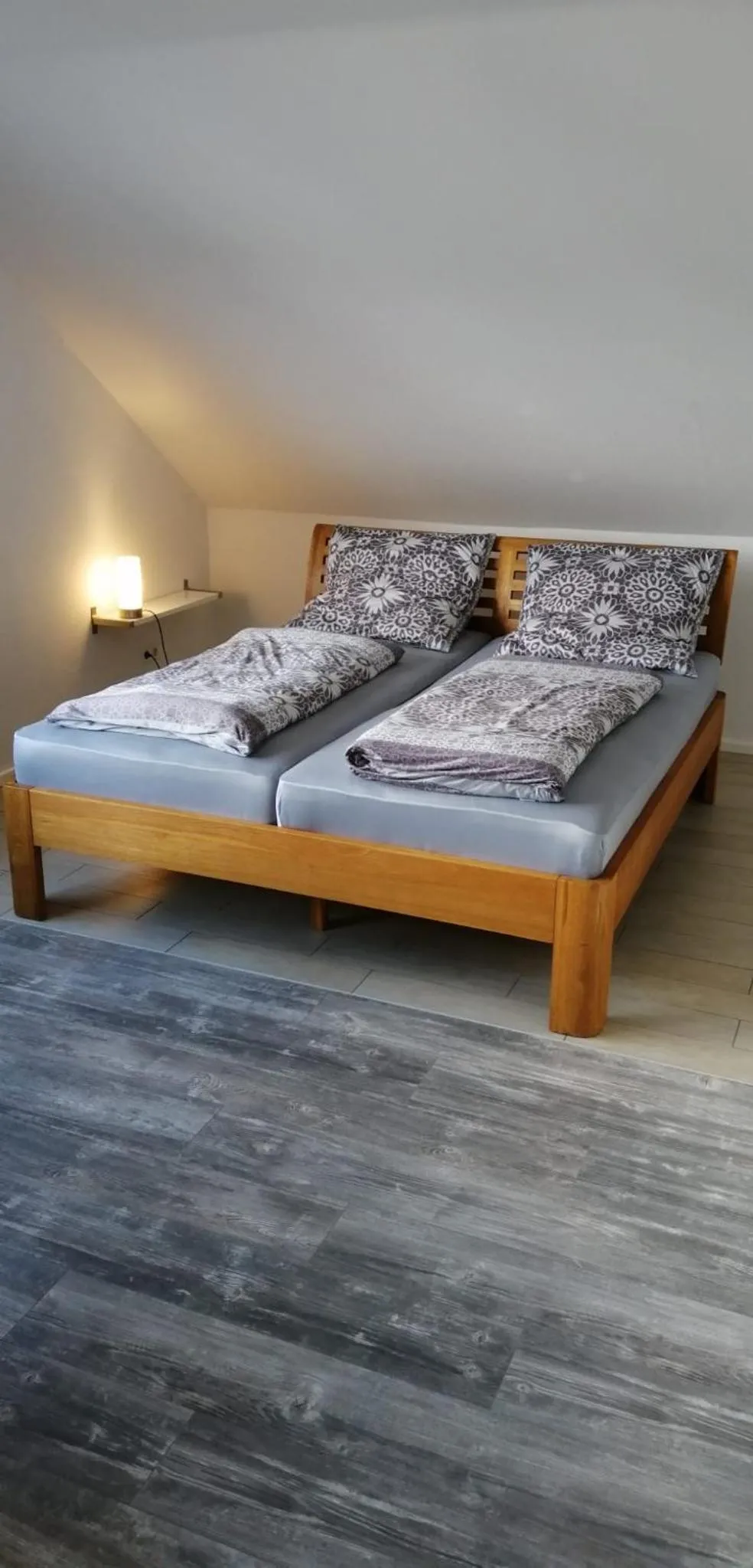 Bed in Ferienwohnung Kreuder