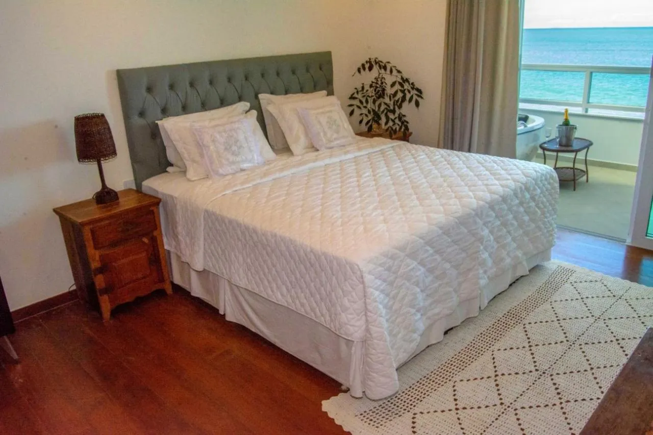 Photo of the whole room, Bed in Pousada Pénareia