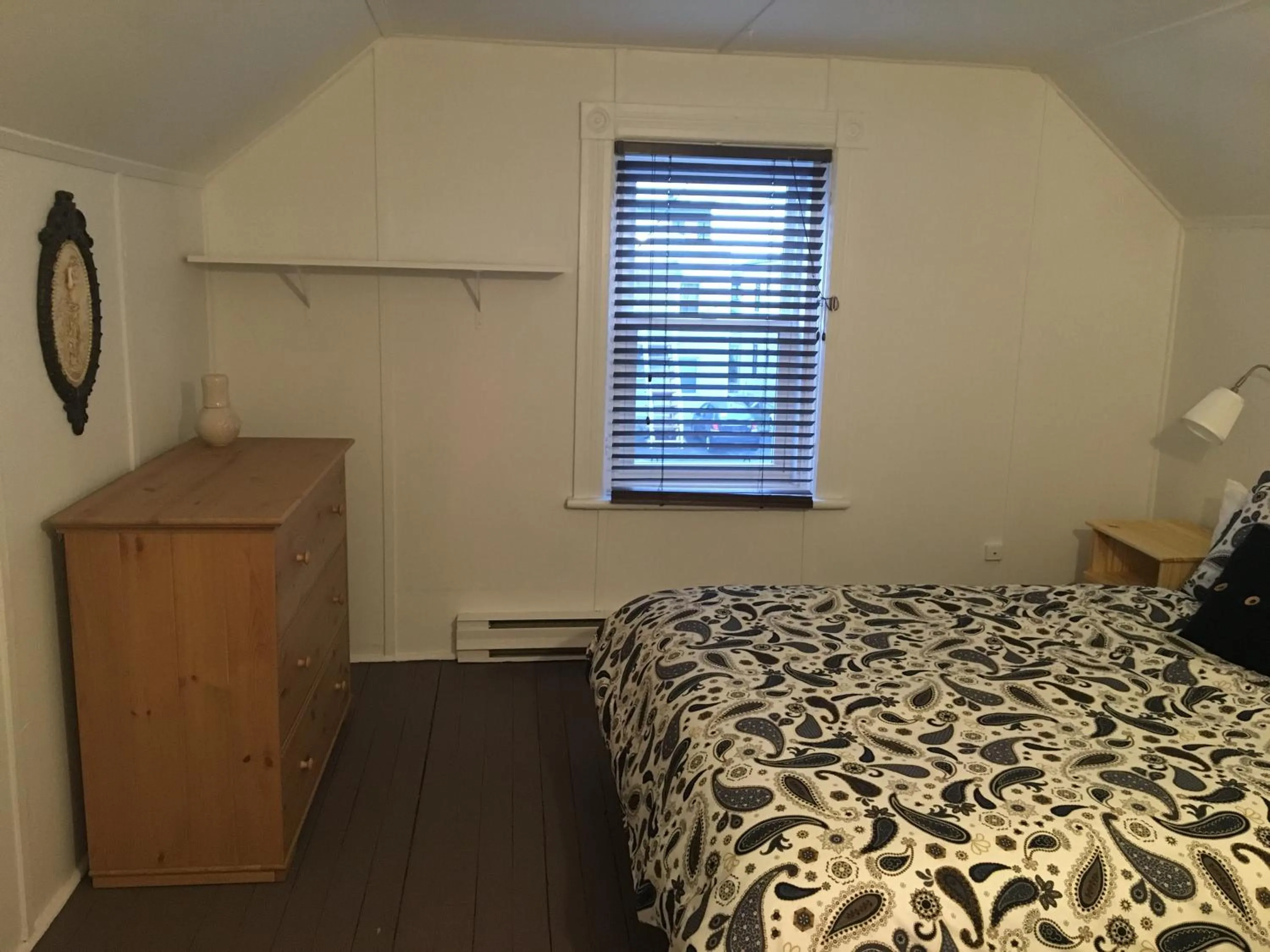 Bedroom in Le Milka I