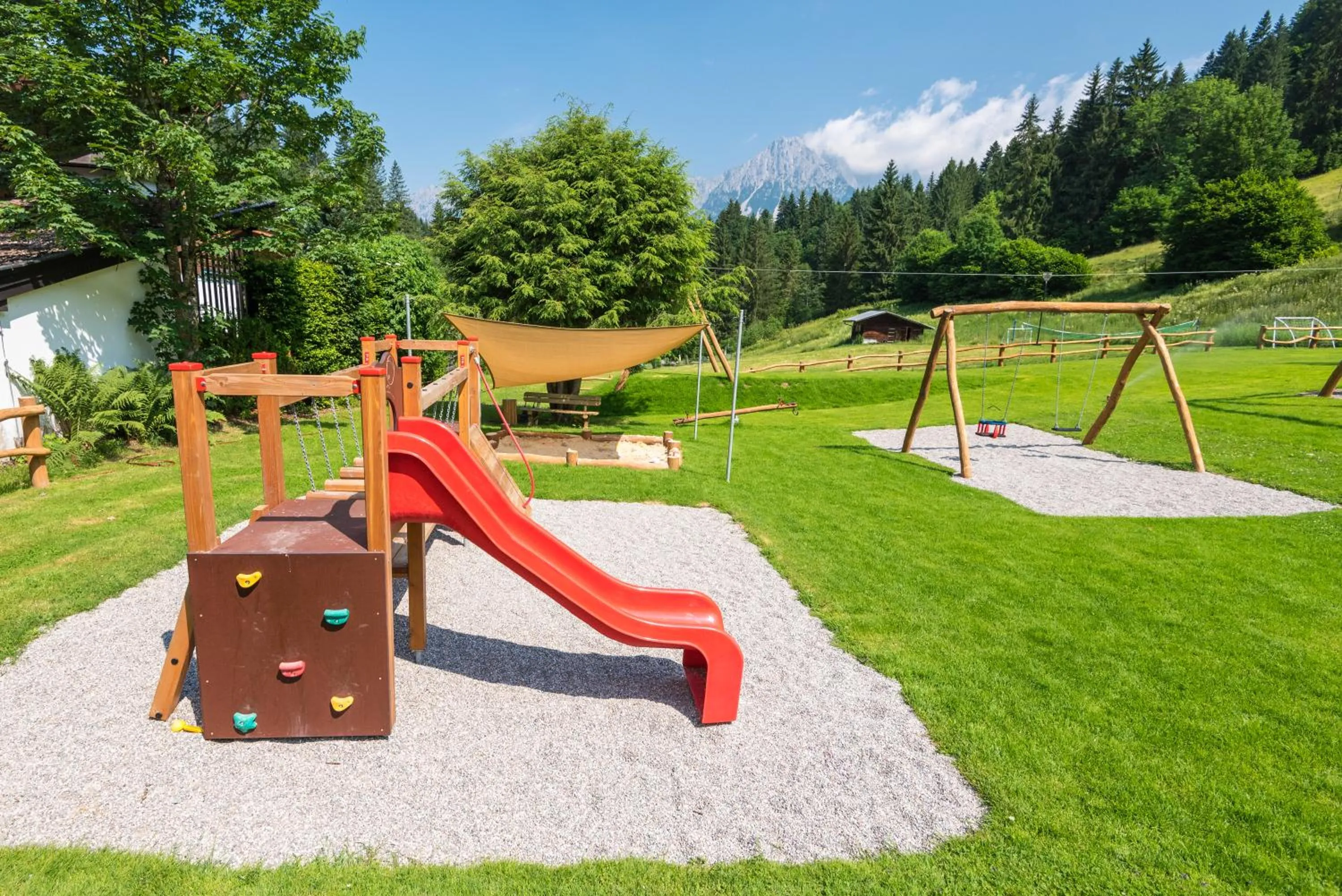 Children play ground in Ferienappartements Landhof