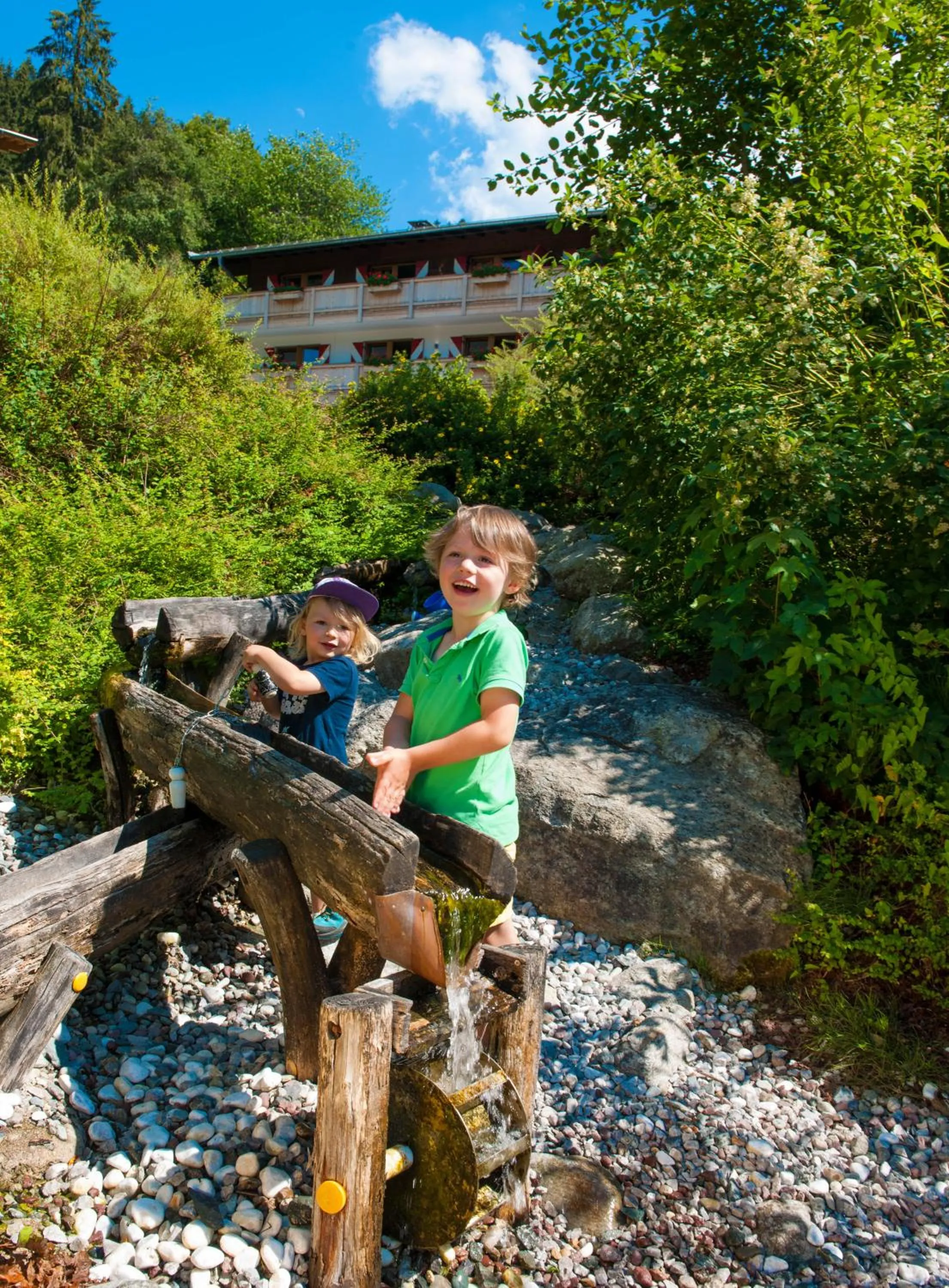 Children play ground in Ferienappartements Landhof