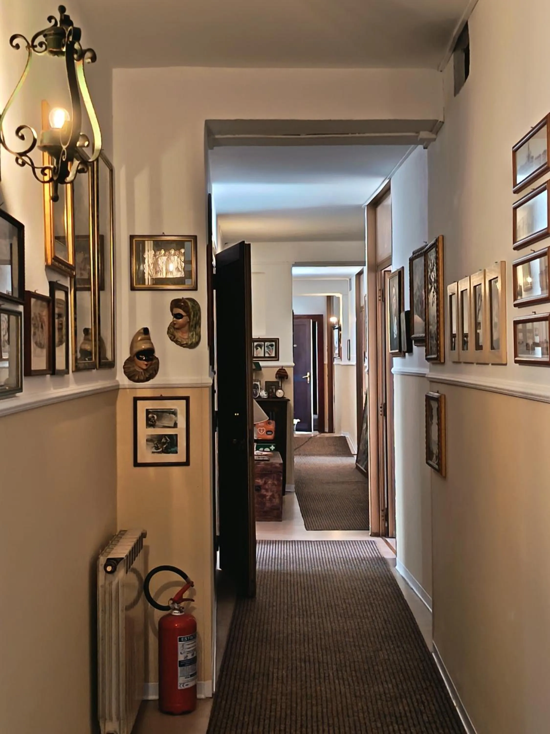 Decorative detail in I Vespri