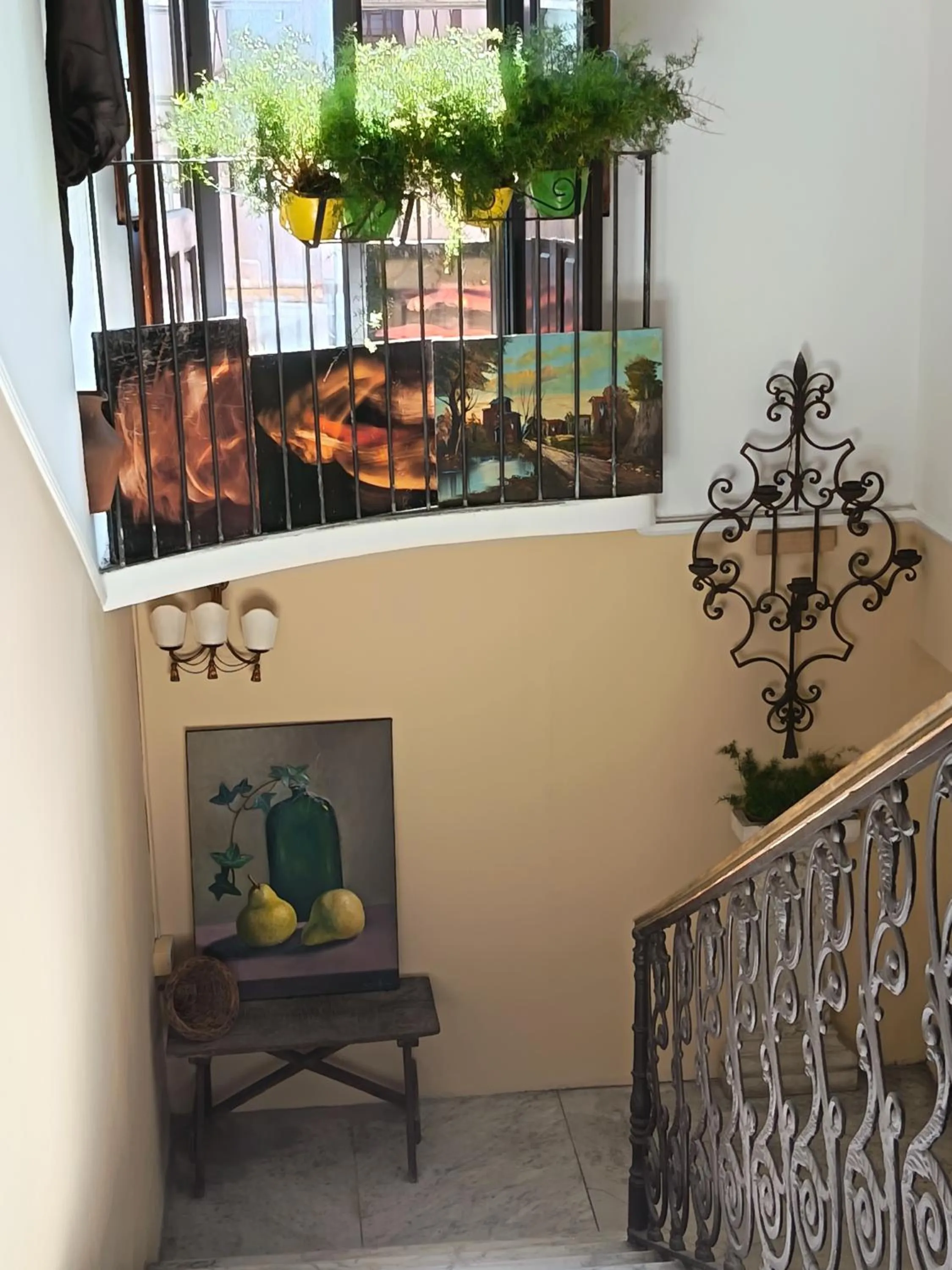 Decorative detail in I Vespri