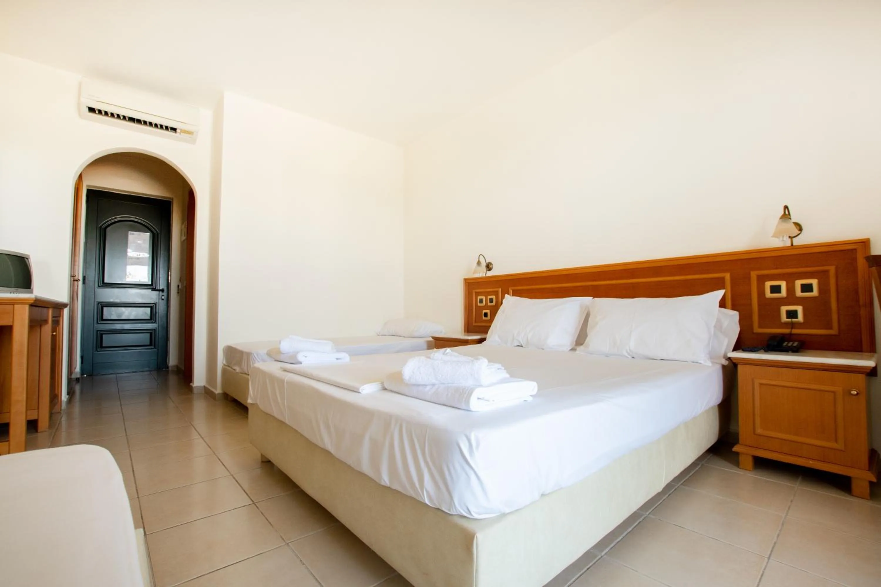 Bedroom, Bed in Anastasia Hotel Stalis