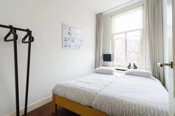 Bed in Marnix360apartments Jordaan