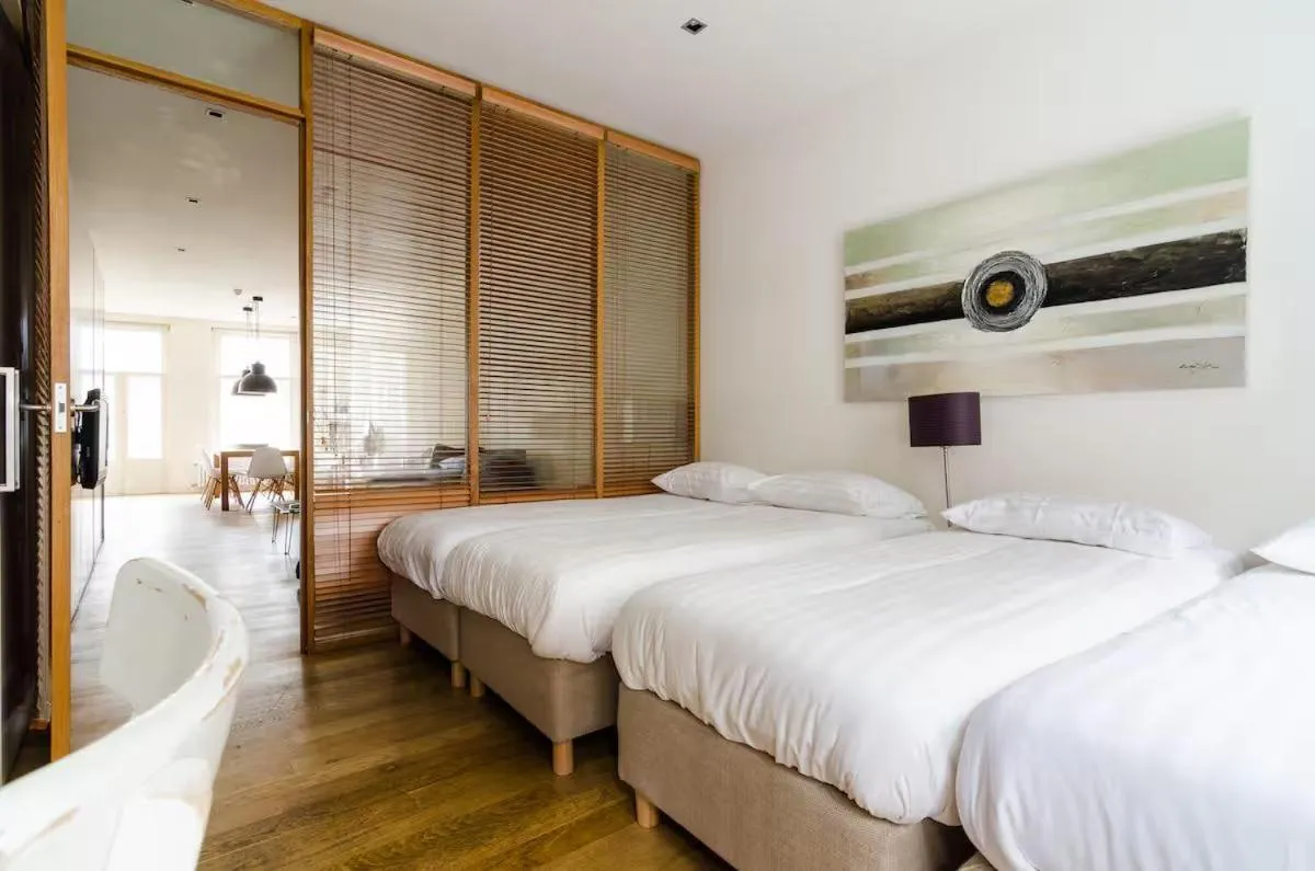 Bed in Marnix360apartments Jordaan