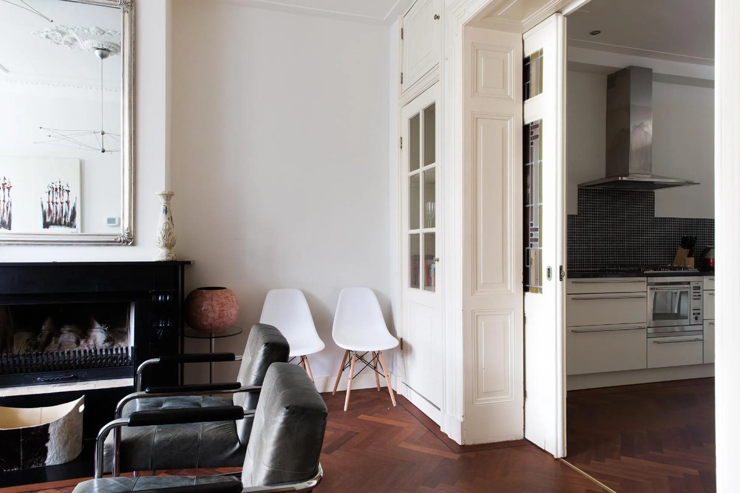 Seating area in Marnix Classic: Group Getaway