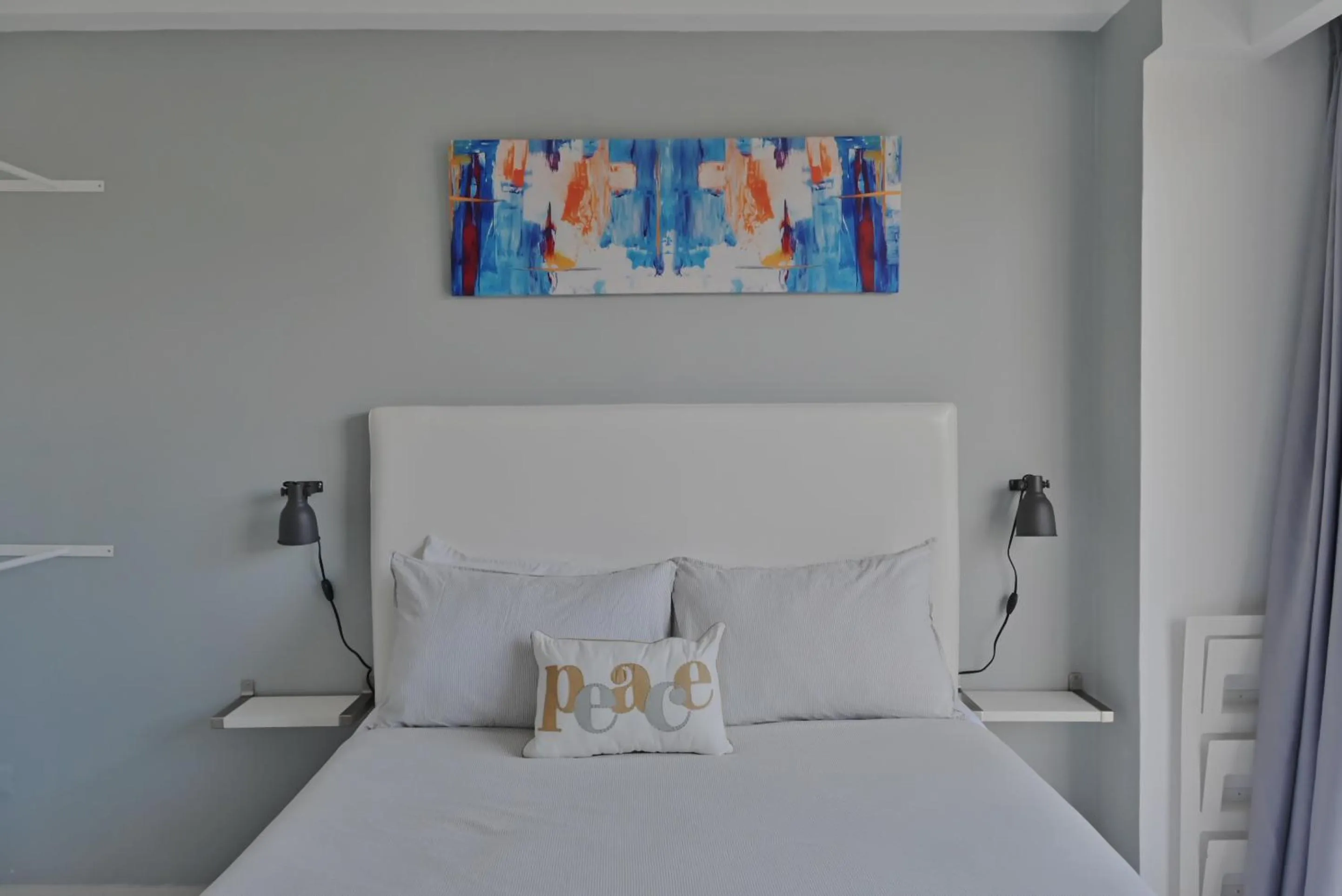 Bed in Lincoln Suite