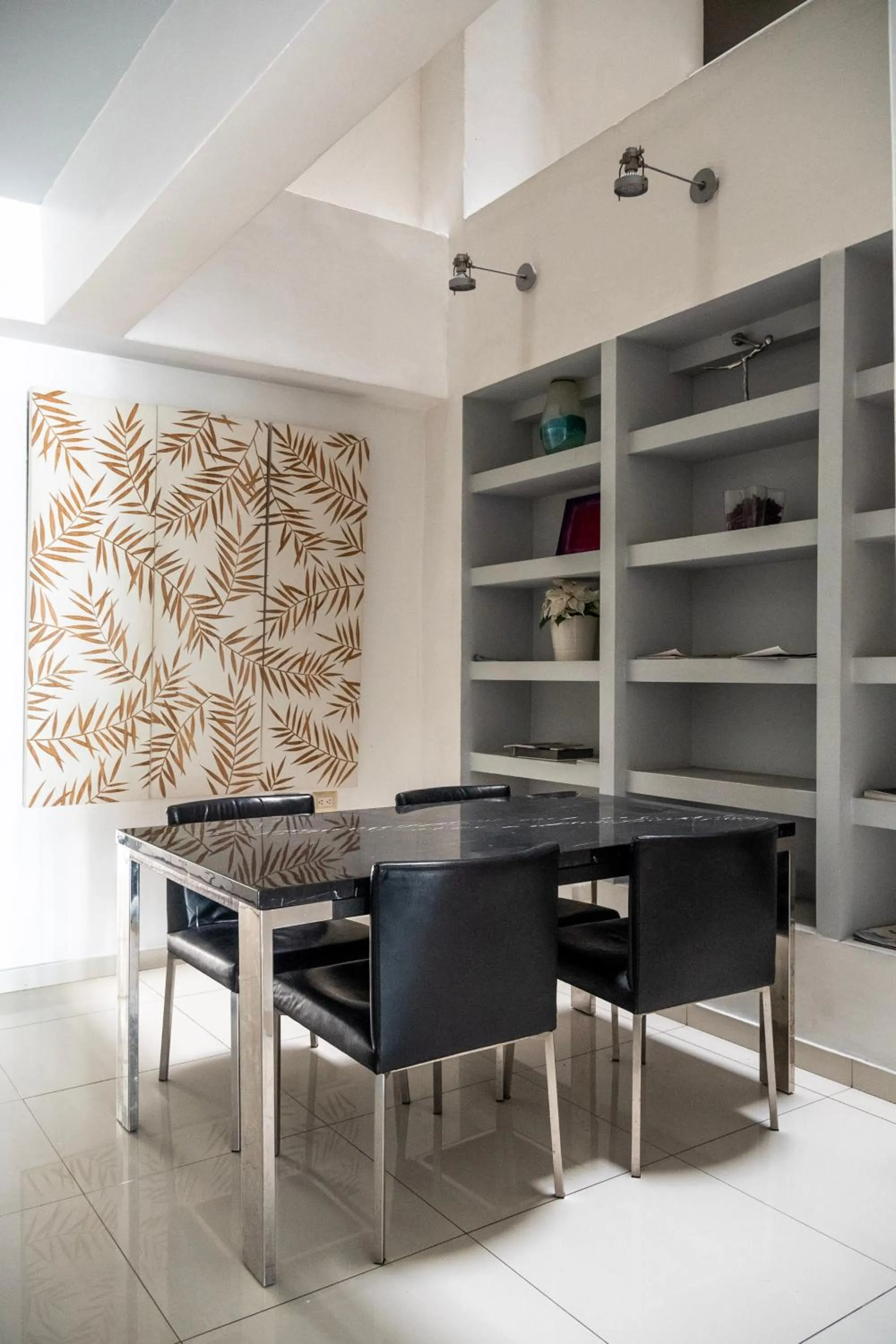 Meeting/conference room in Lincoln Suite