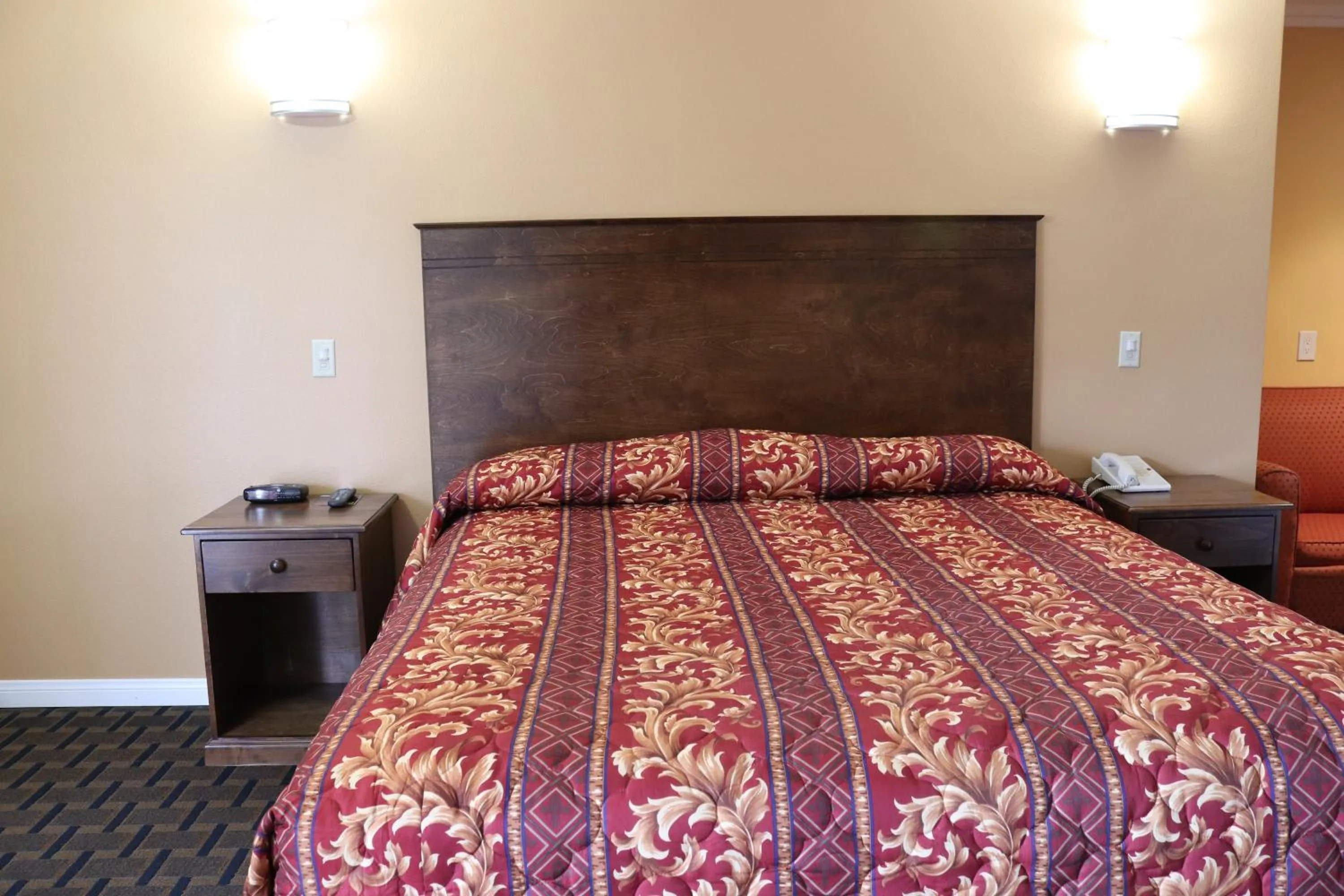 Bed in Fullerton Lodge