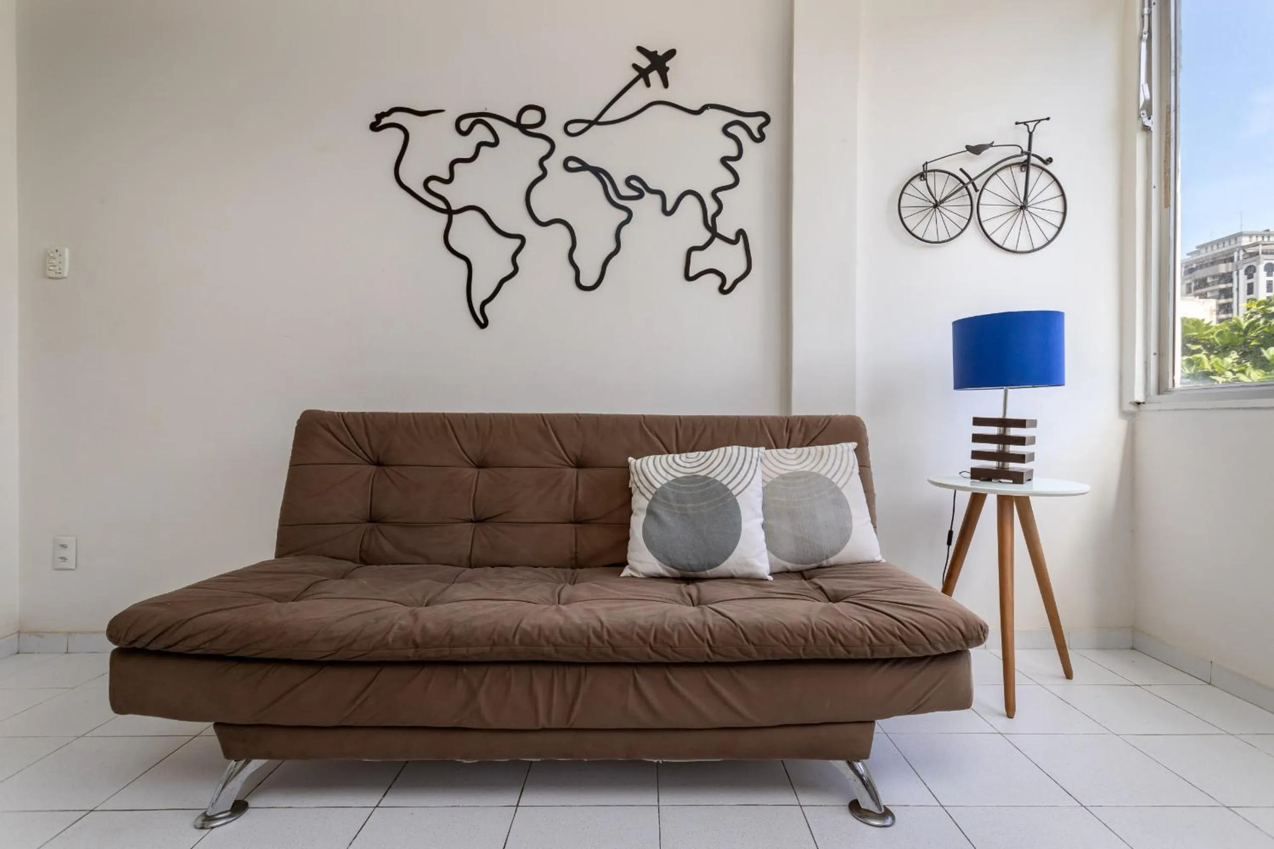 Communal lounge/ TV room in Conforto em Ipanema - 2 quadras da praia - VP604 Z1