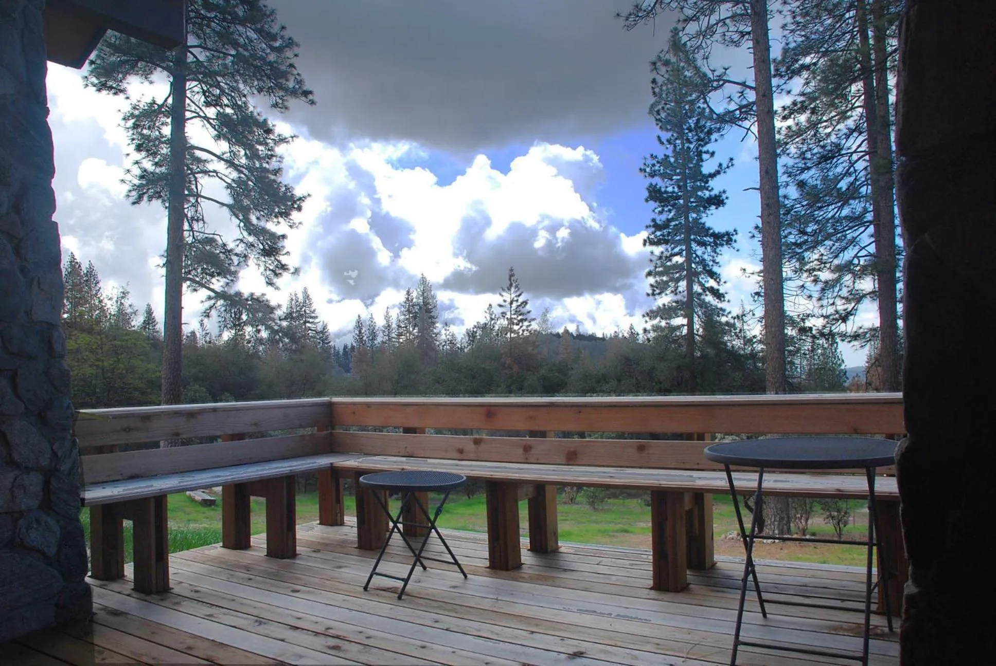 Sierra Trails Inn
