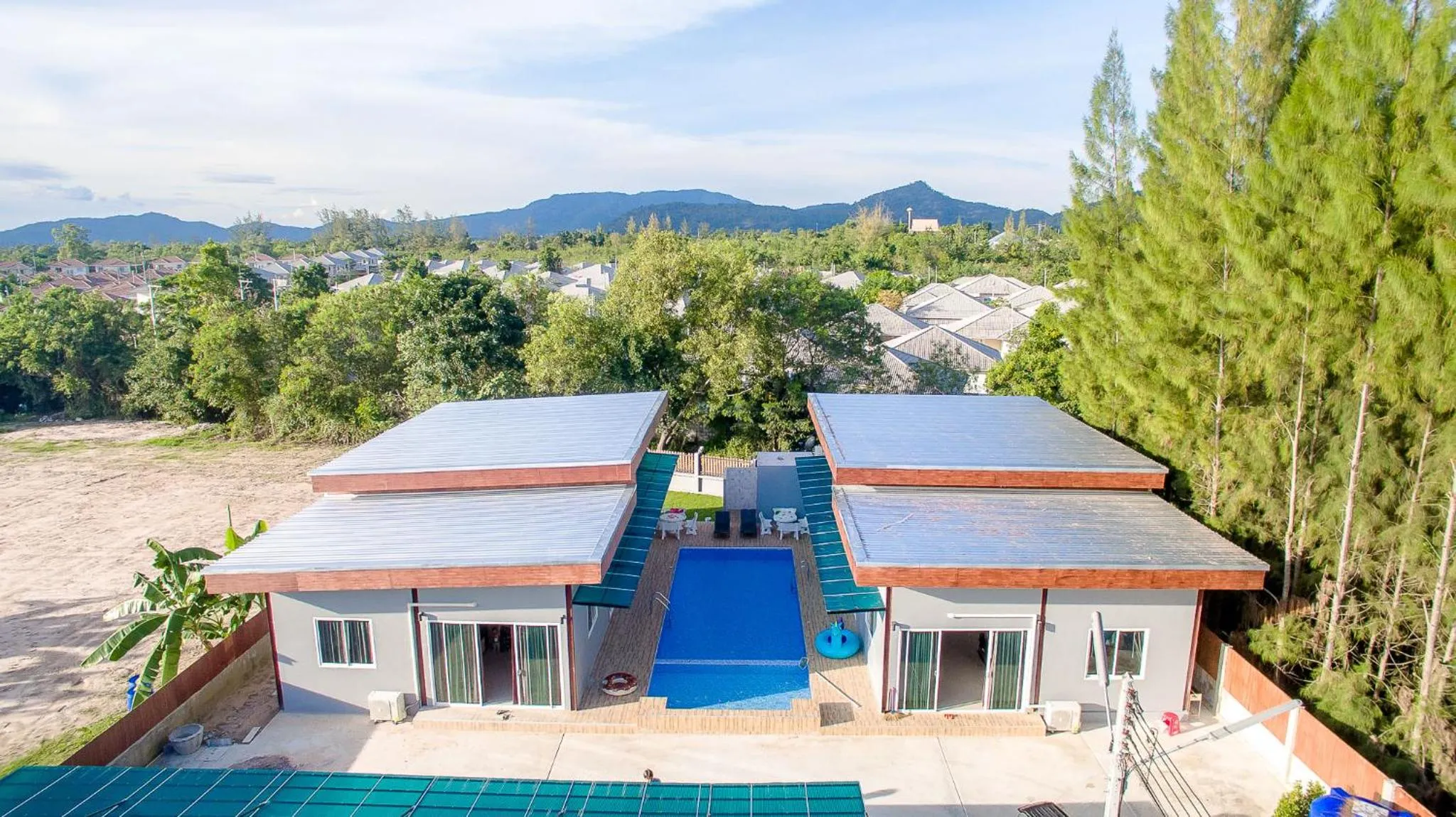 Bird's-eye View in Mondara Vacation Home